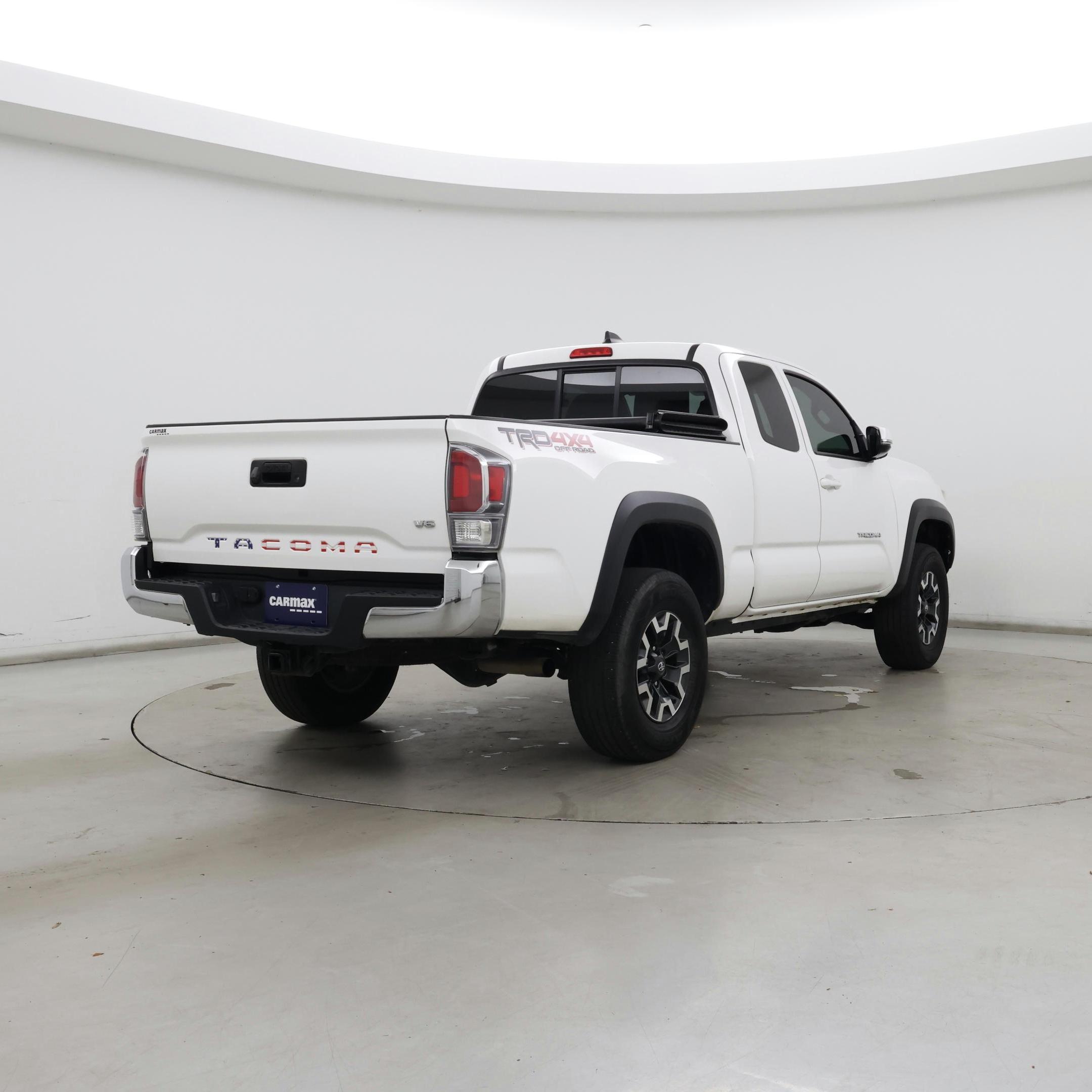 Thumbnail: 2023 Toyota Tacoma - 8