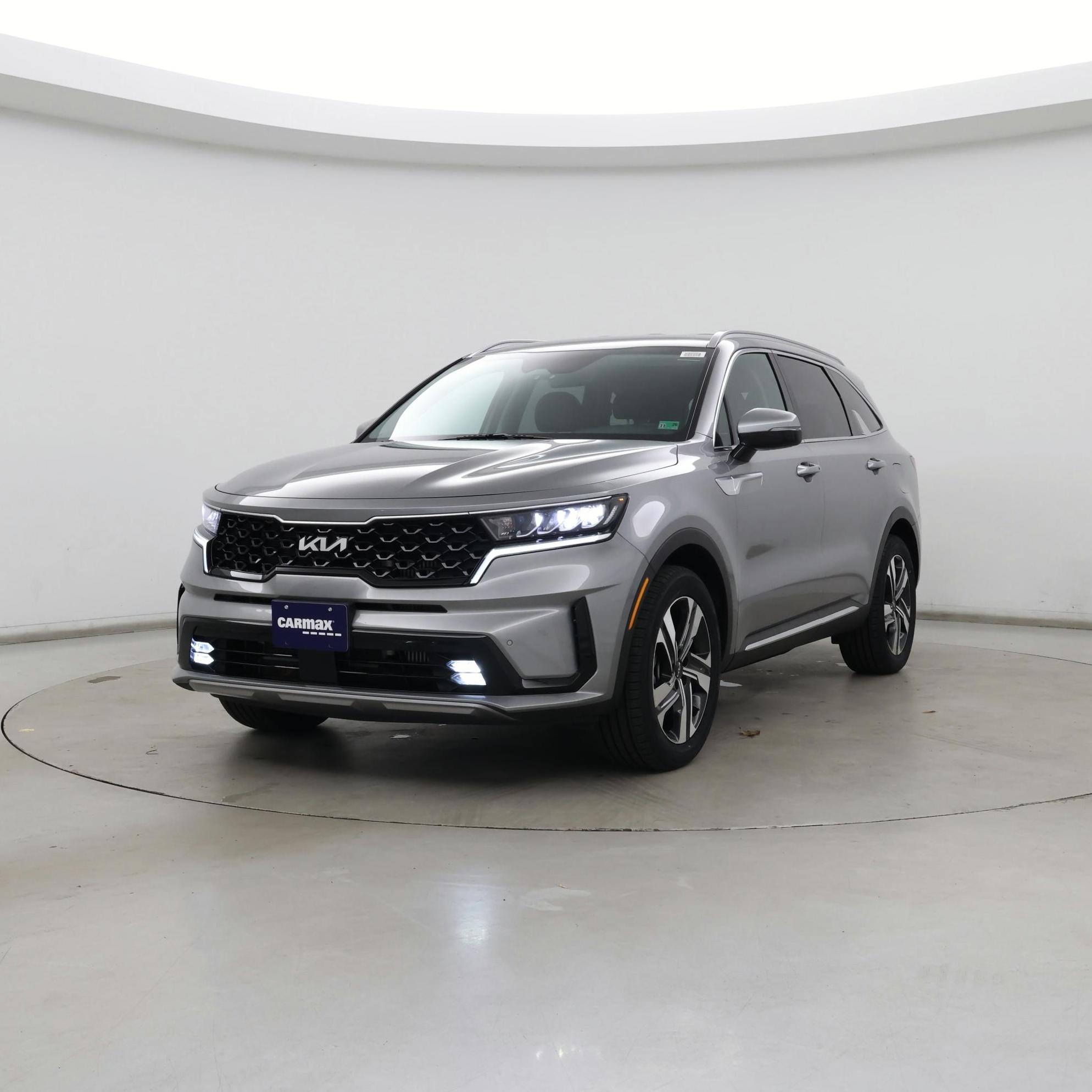Thumbnail: 2023 Kia Sorento - 4
