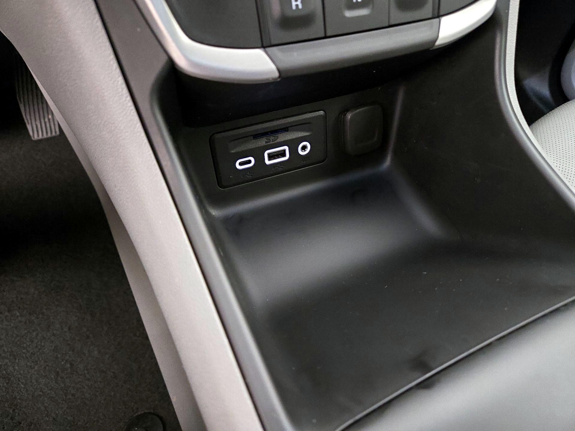 Thumbnail: 2023 GMC Terrain - 18