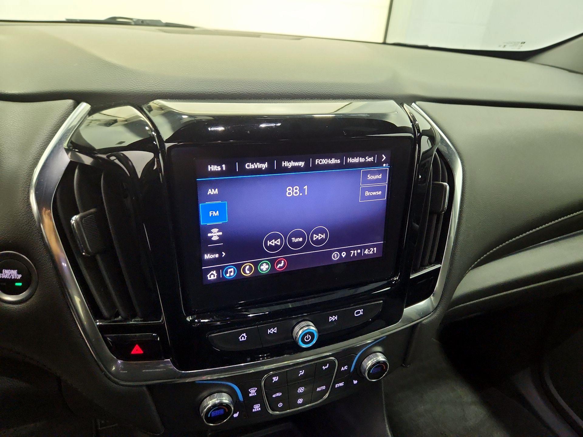 Thumbnail: 2023 Chevrolet Traverse - 15