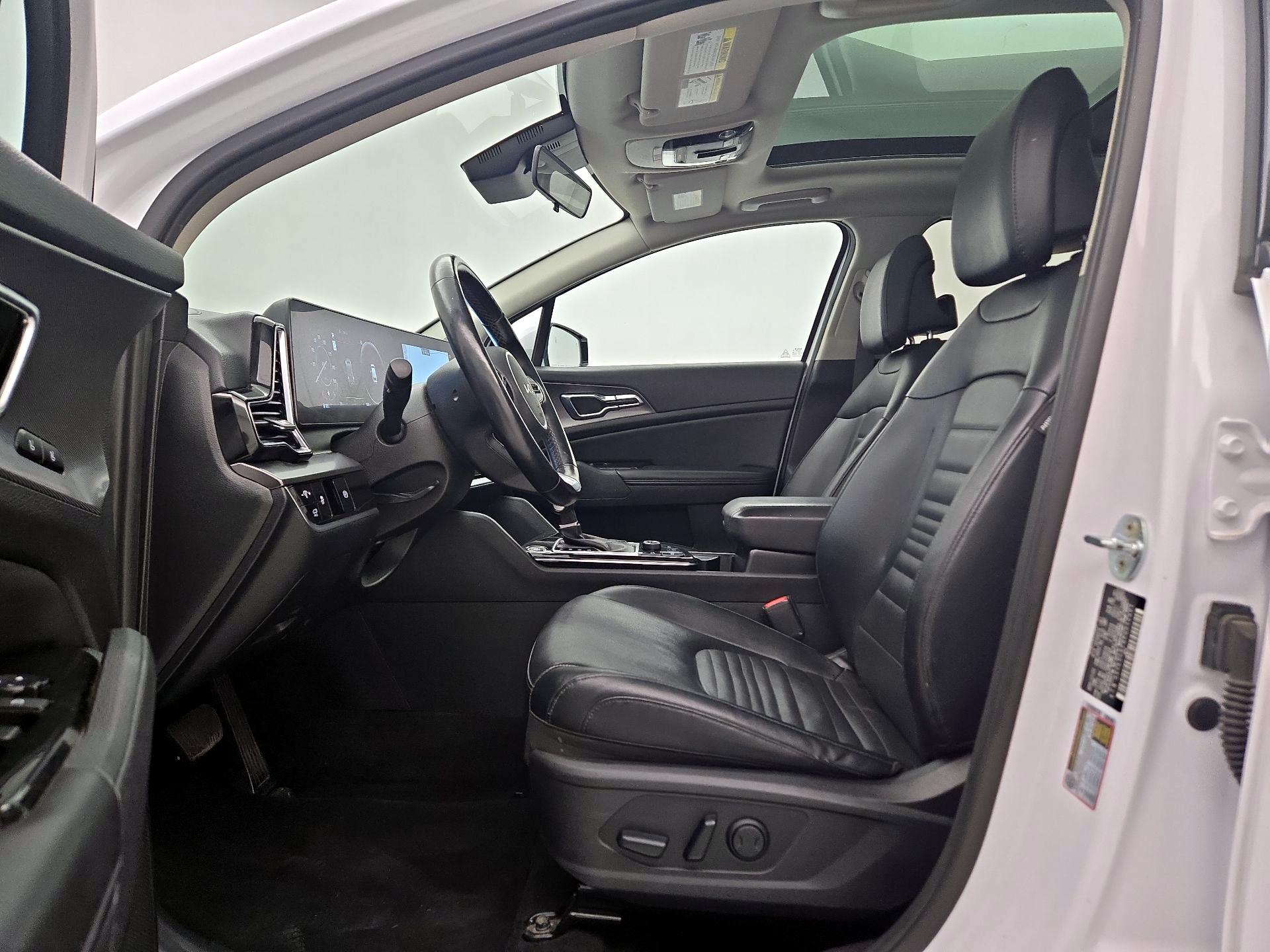 Thumbnail: 2023 Kia Sportage - 11