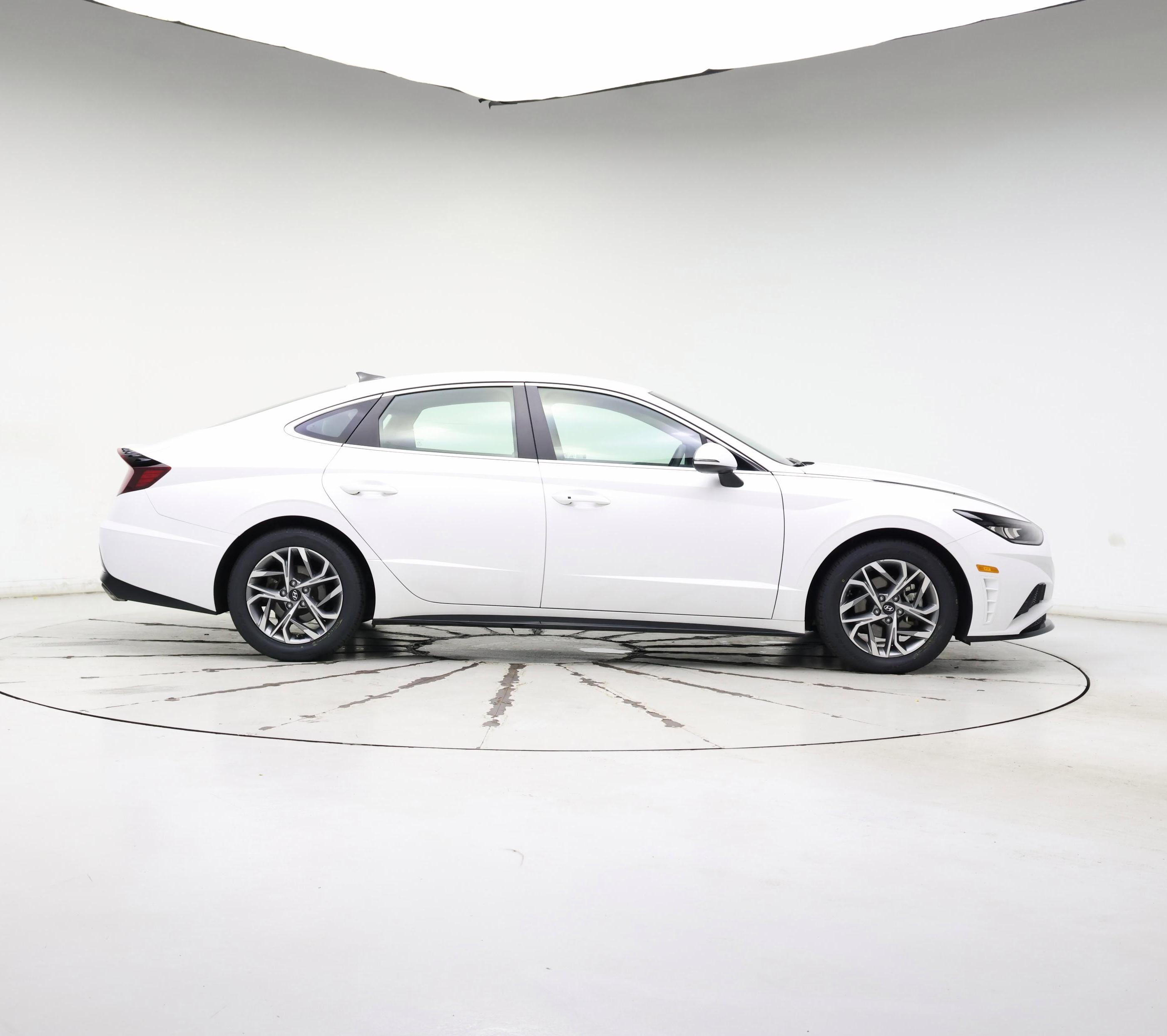 Thumbnail: 2023 Hyundai Sonata - 7