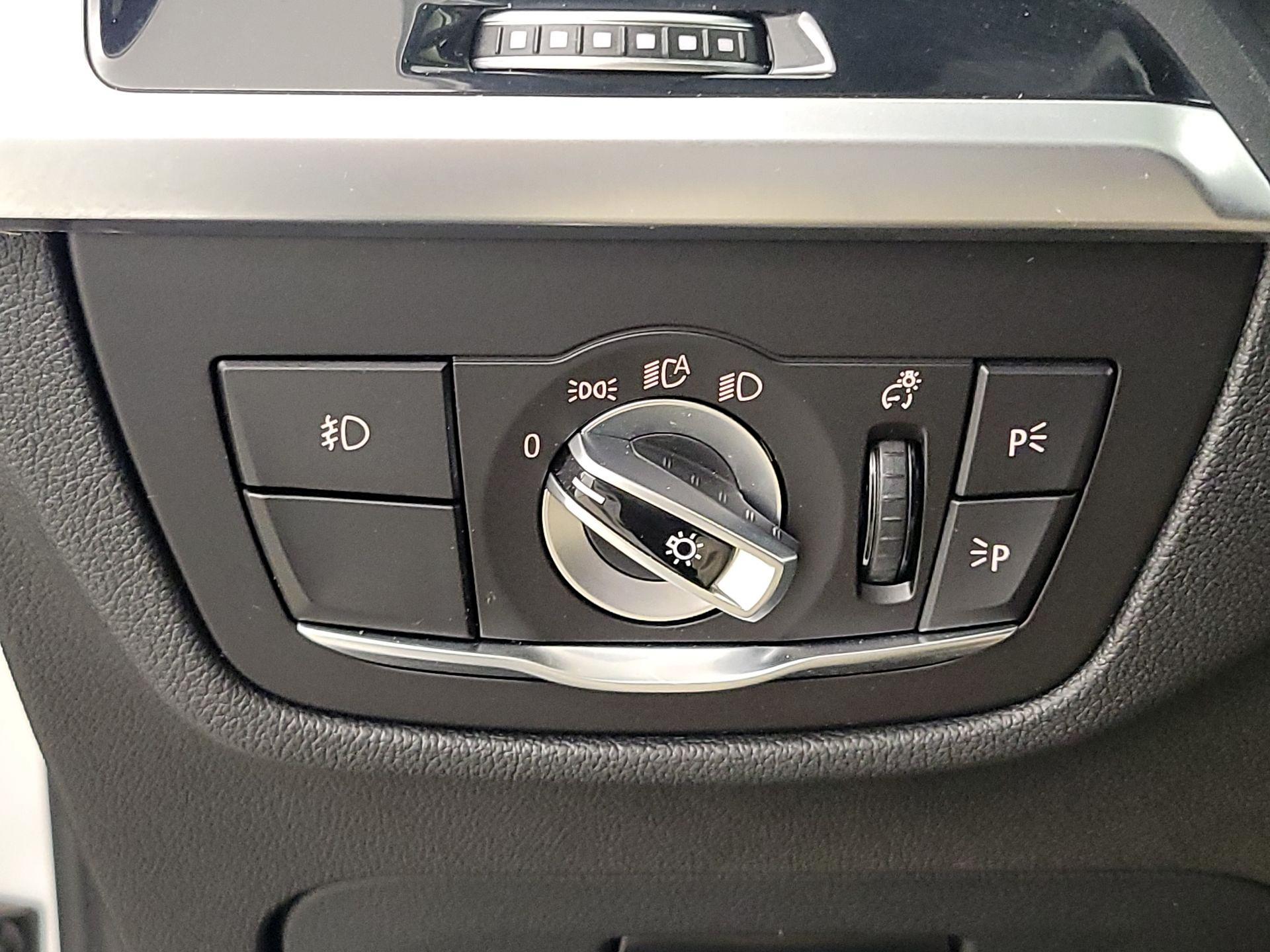 Thumbnail: 2020 BMW X3 - 13