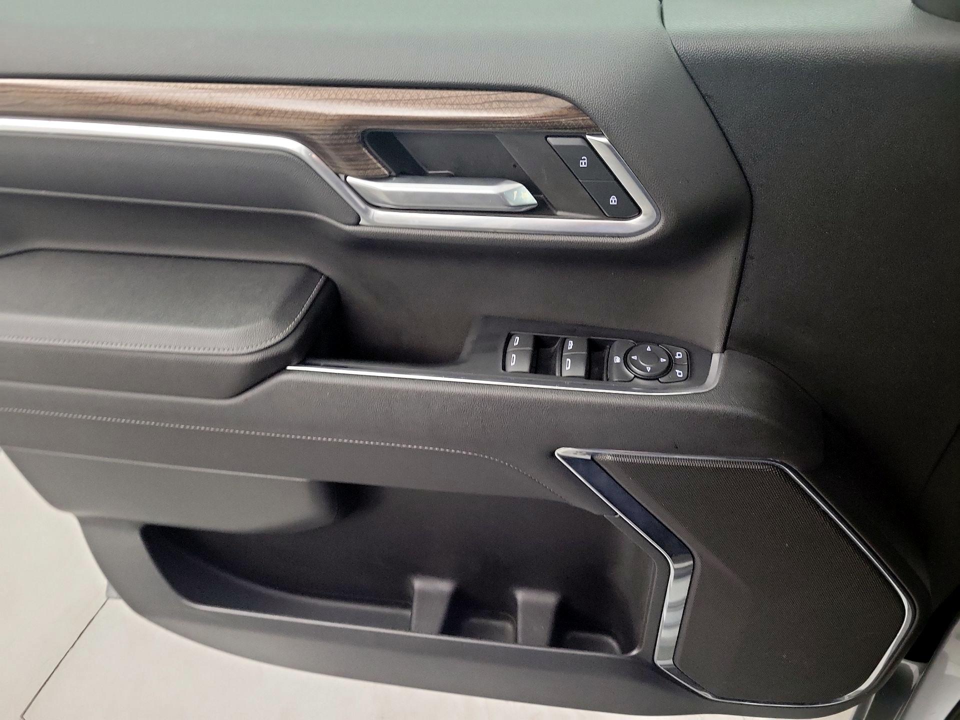 Thumbnail: 2023 Chevrolet Silverado 1500 - 10