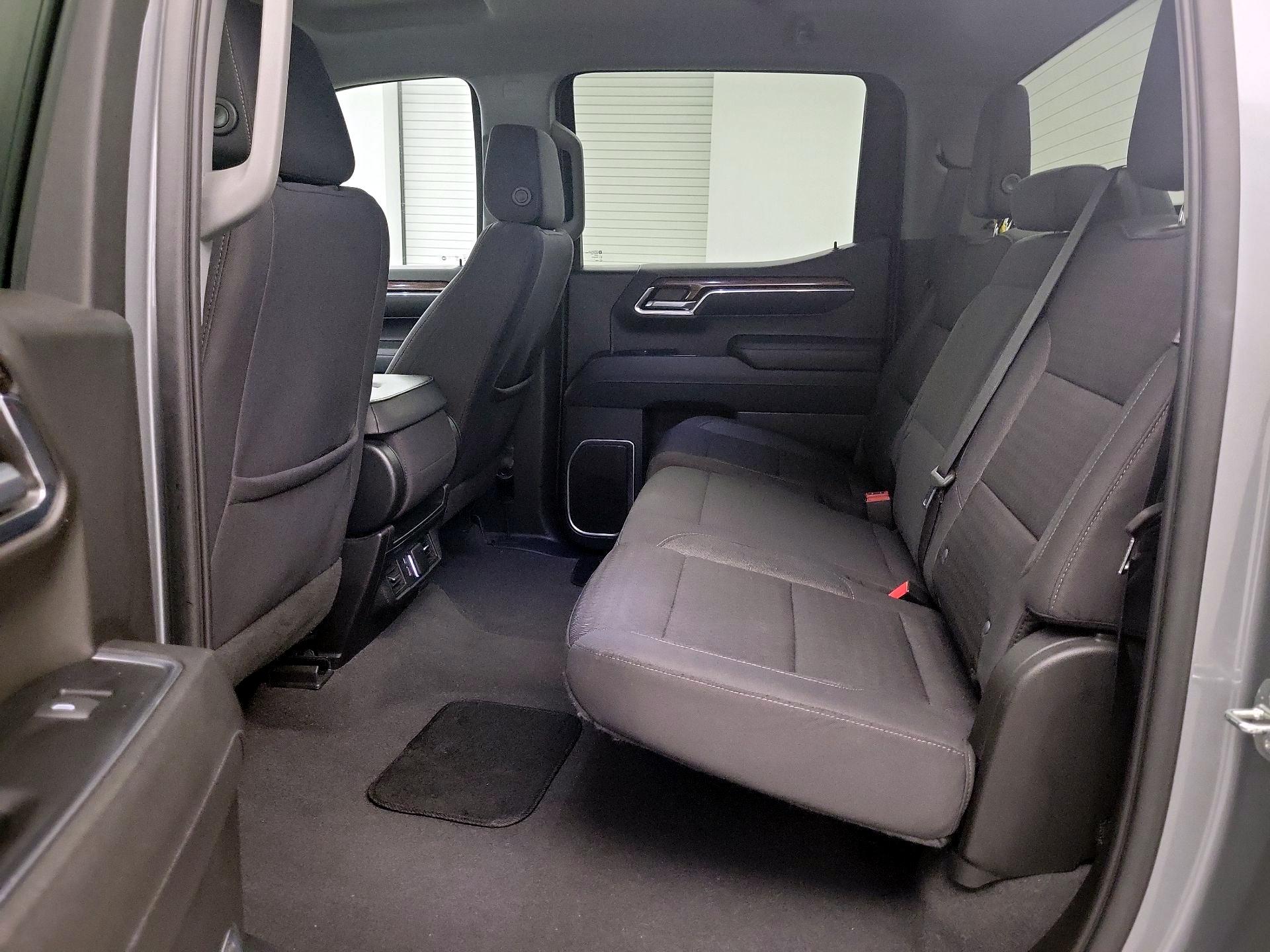 Thumbnail: 2023 Chevrolet Silverado 1500 - 17