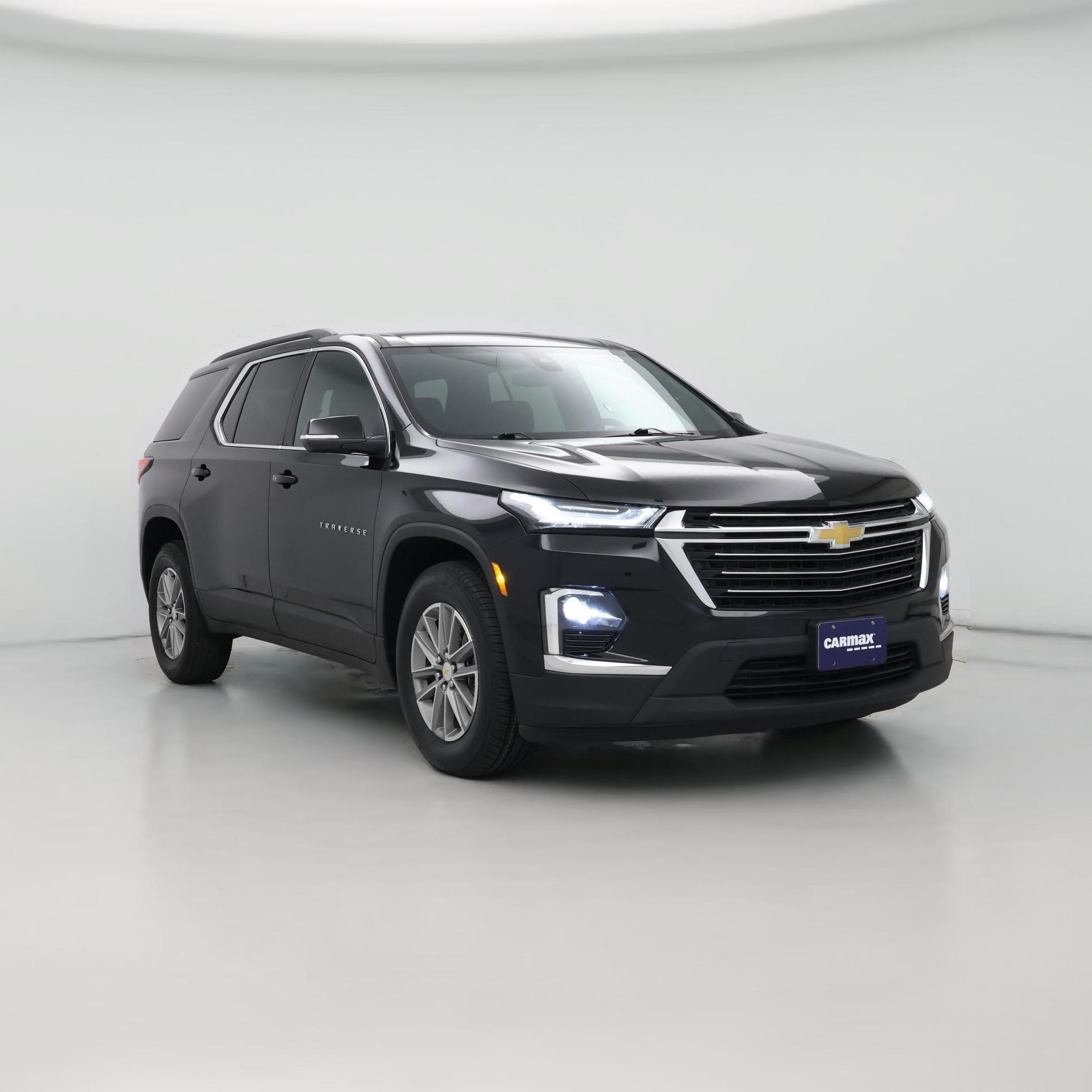 Thumbnail: 2023 Chevrolet Traverse - 1