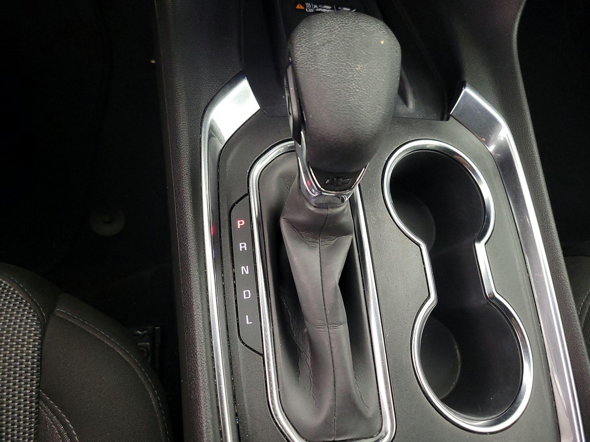 Thumbnail: 2023 Chevrolet Traverse - 18