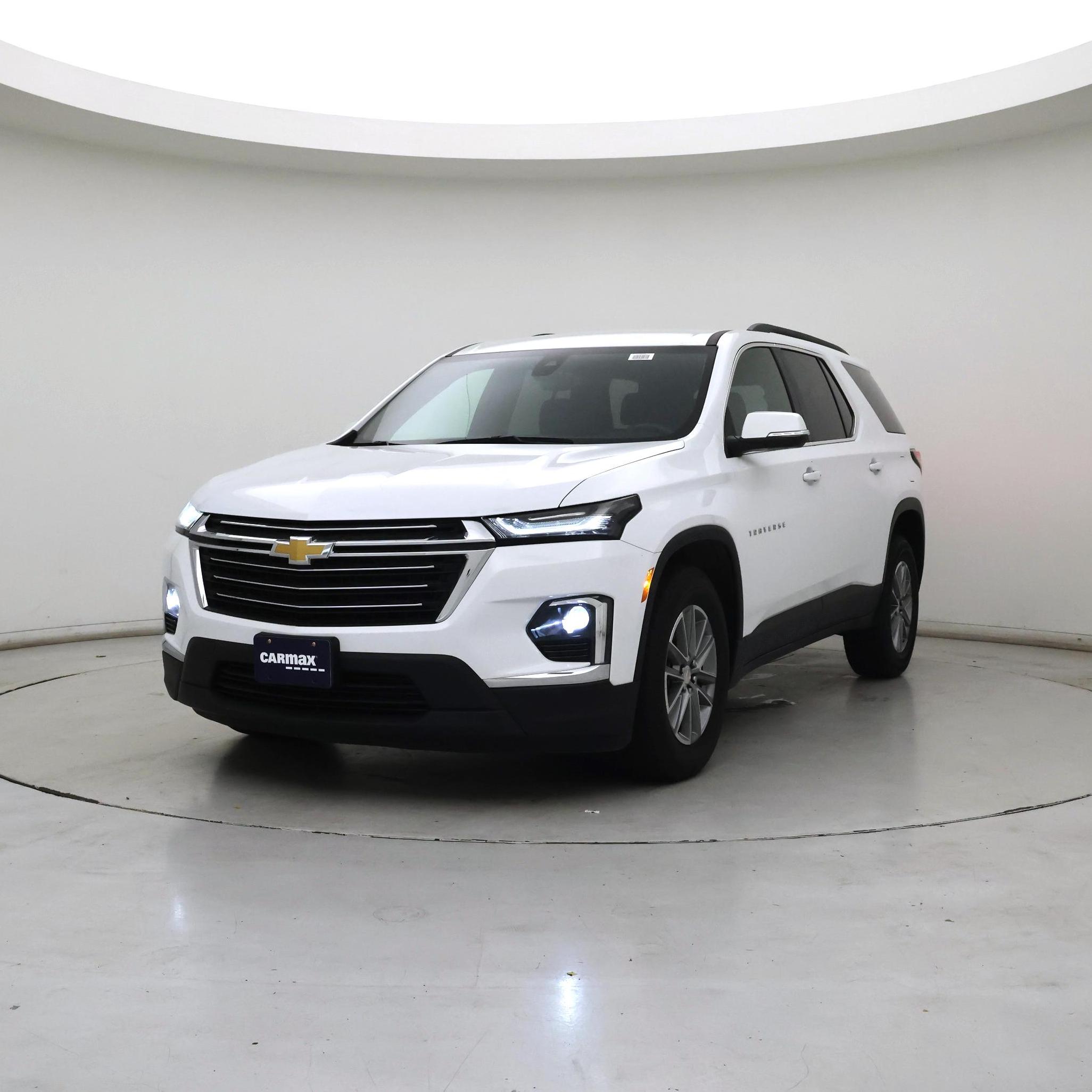 Thumbnail: 2023 Chevrolet Traverse - 4