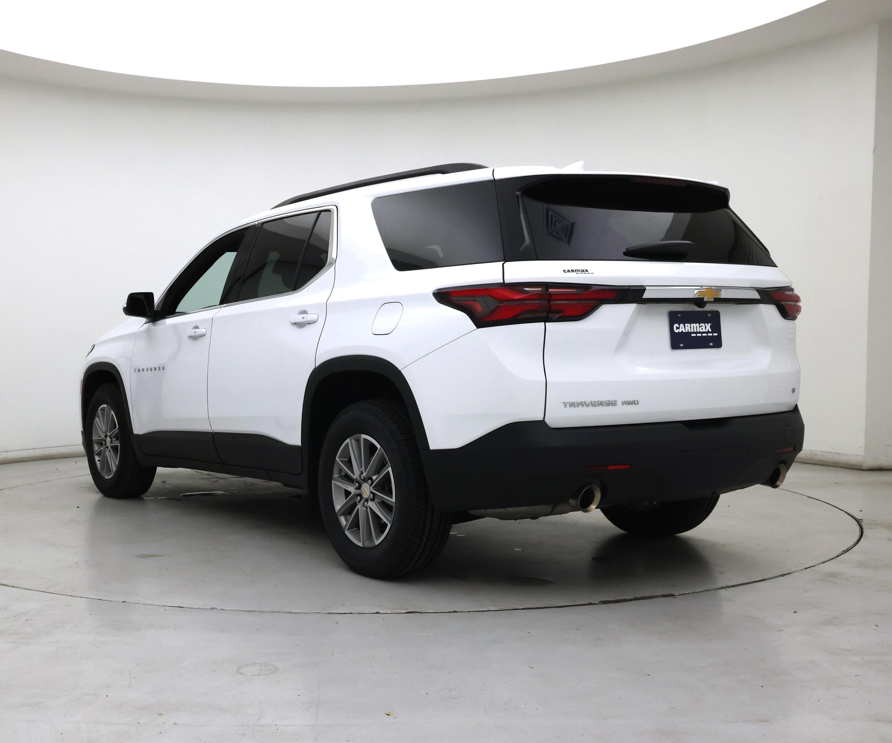 Thumbnail: 2023 Chevrolet Traverse - 2