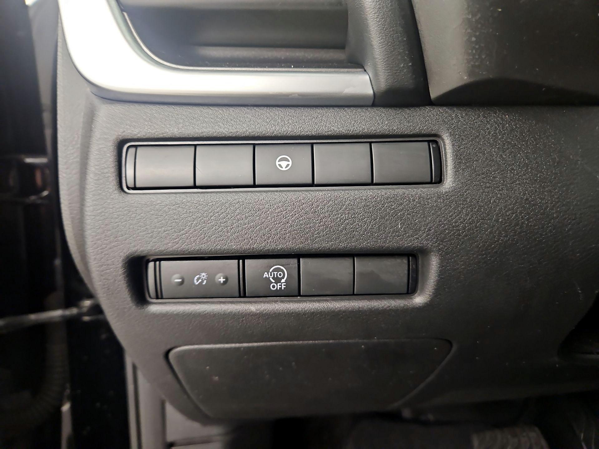 Thumbnail: 2023 Nissan Rogue - 13