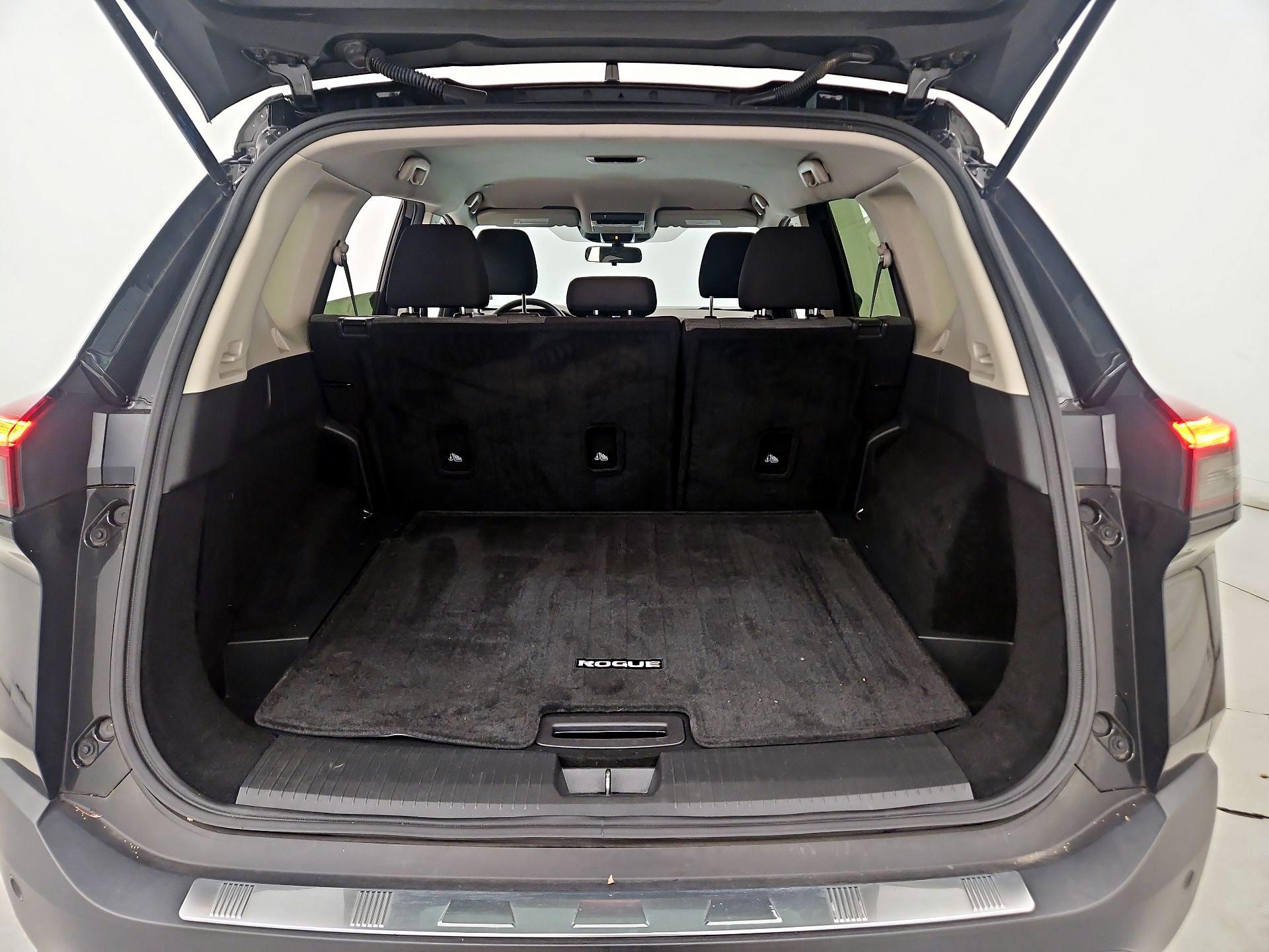 Thumbnail: 2023 Nissan Rogue - 20