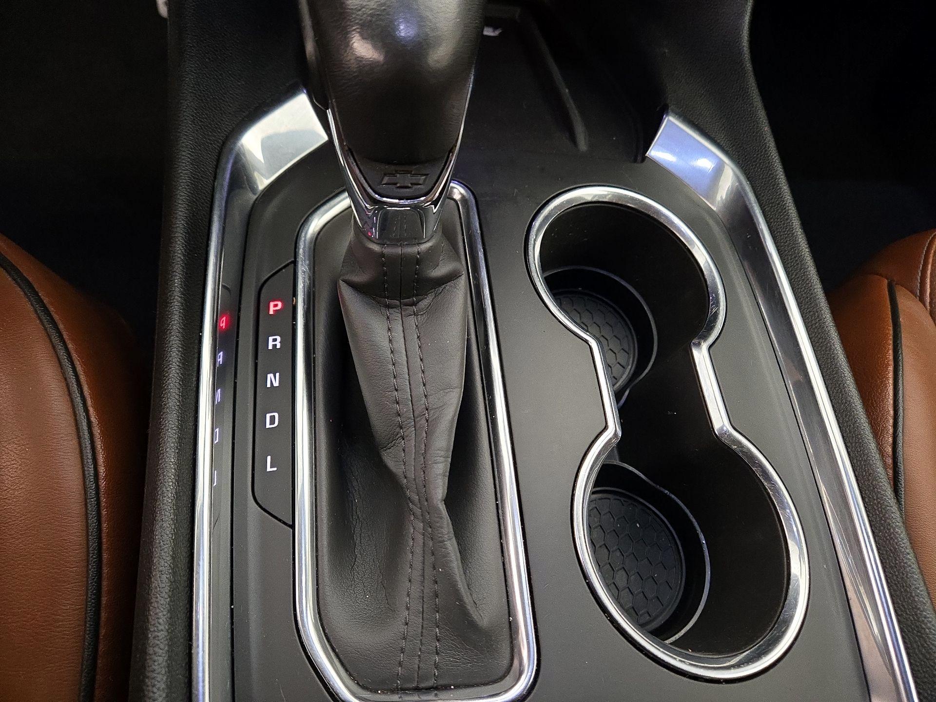 Thumbnail: 2021 Chevrolet Traverse - 17