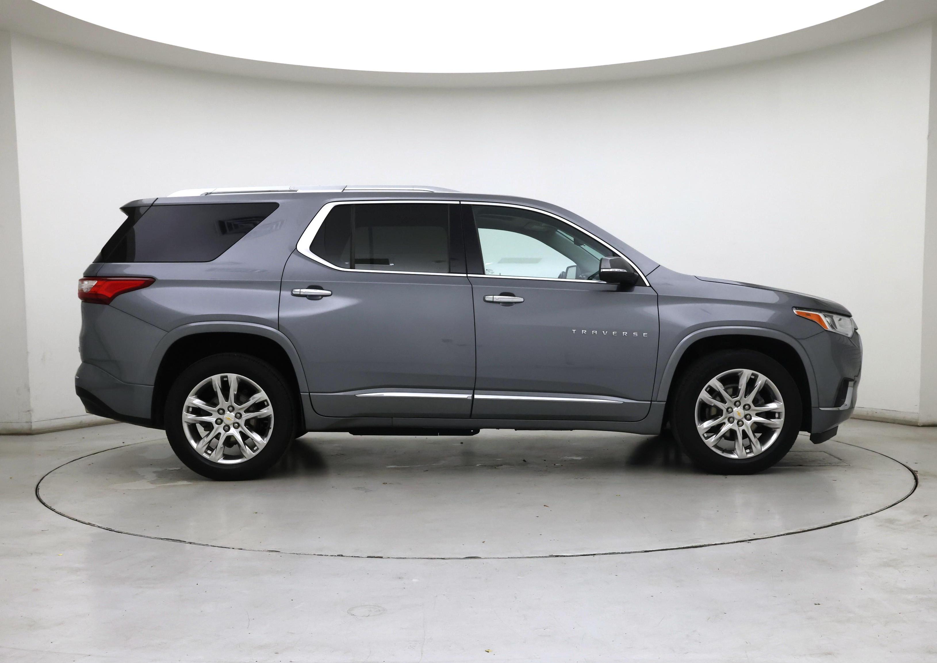 Thumbnail: 2021 Chevrolet Traverse - 7