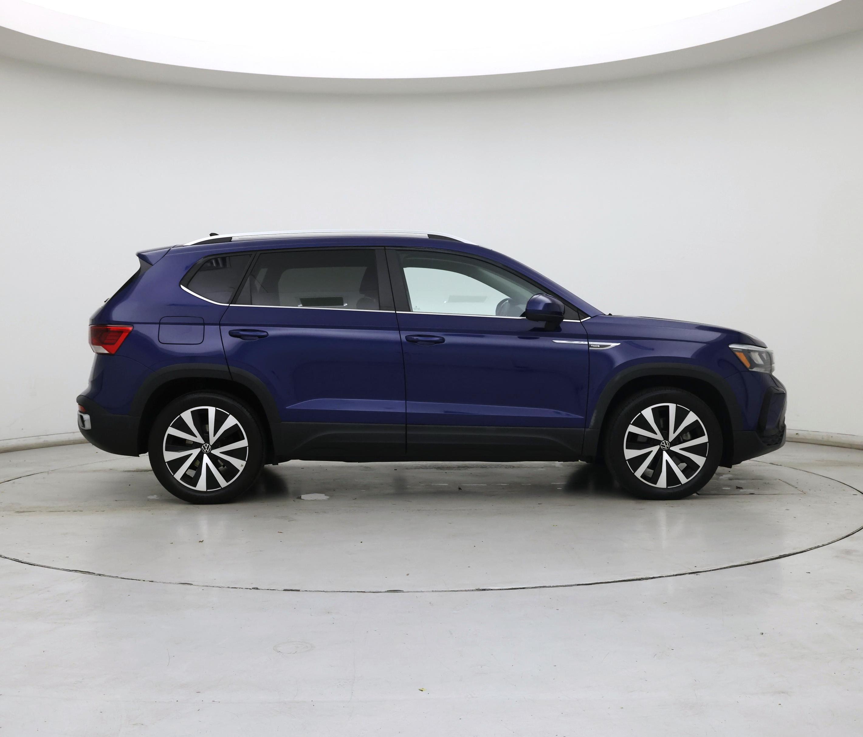 Thumbnail: 2022 Volkswagen Taos - 7