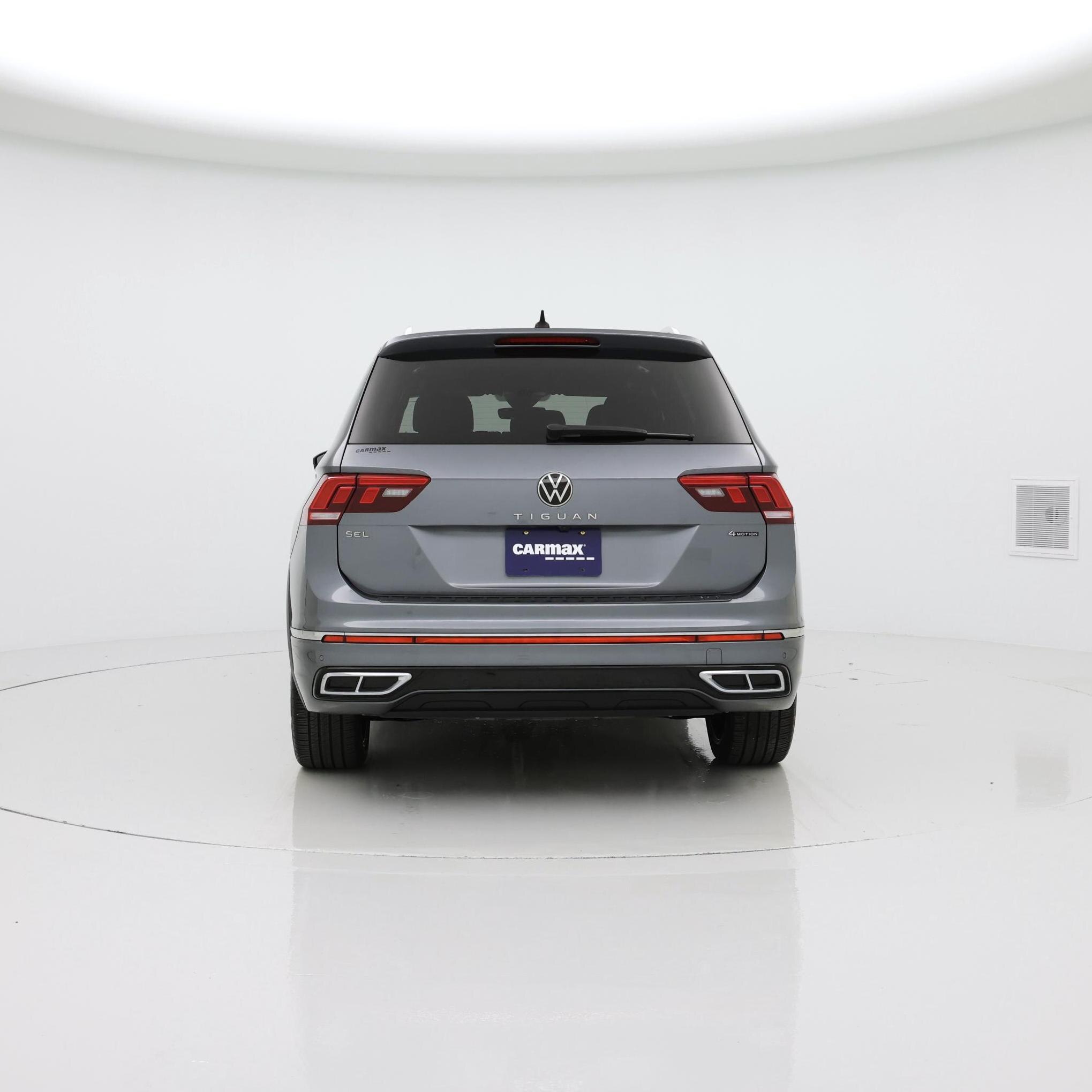 Thumbnail: 2022 Volkswagen Tiguan - 6