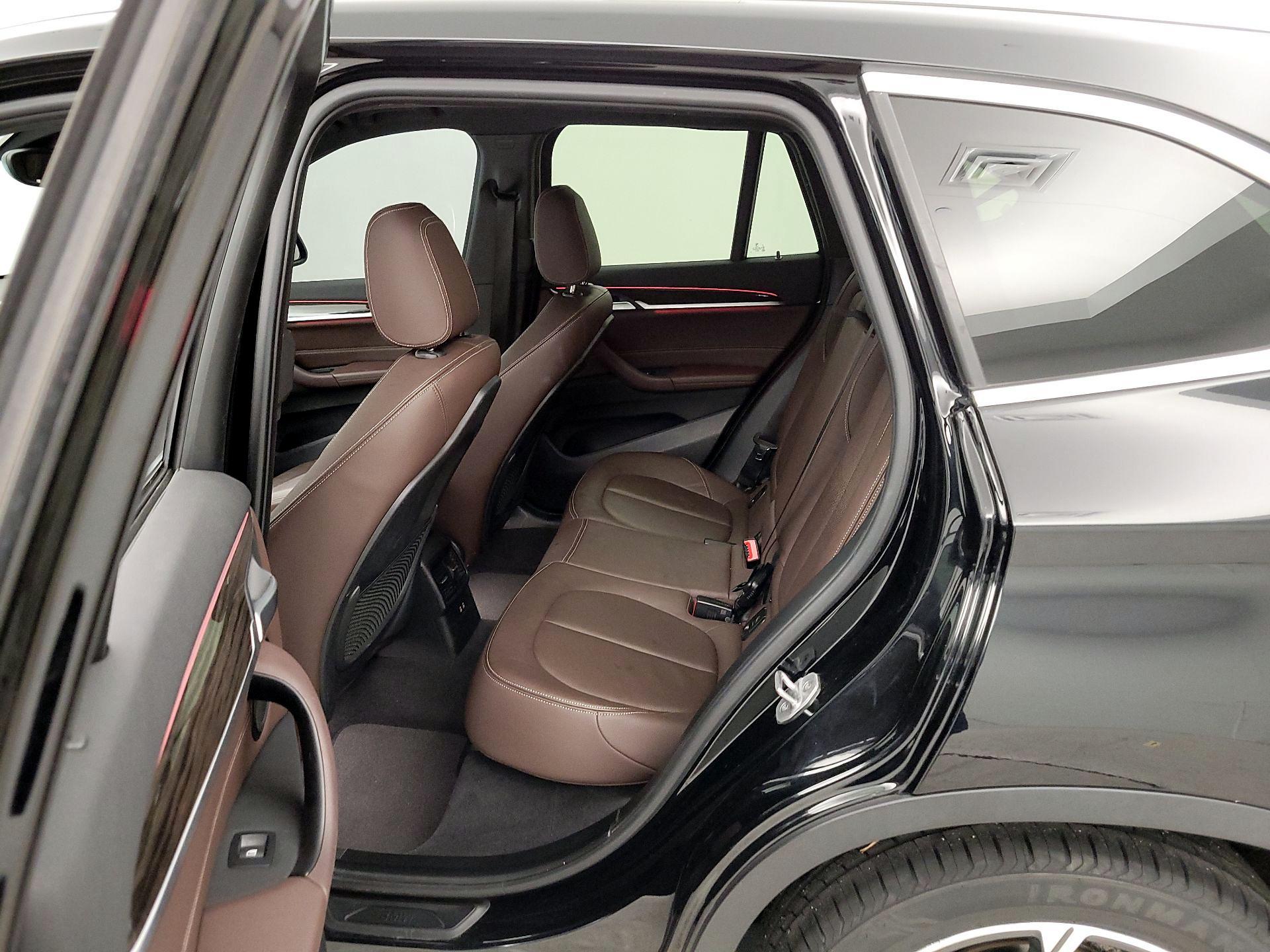 Thumbnail: 2020 BMW X1 - 19