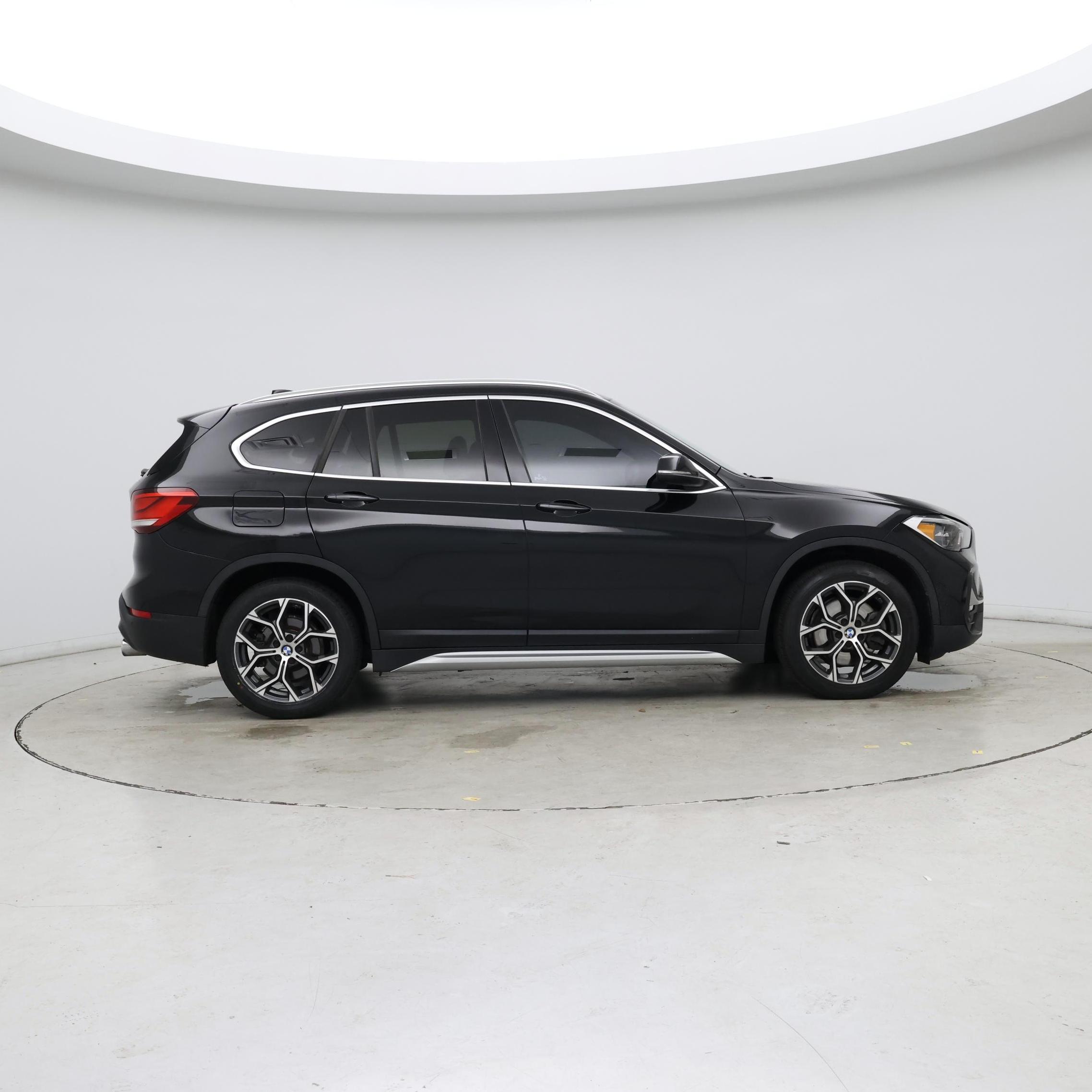 Thumbnail: 2020 BMW X1 - 7