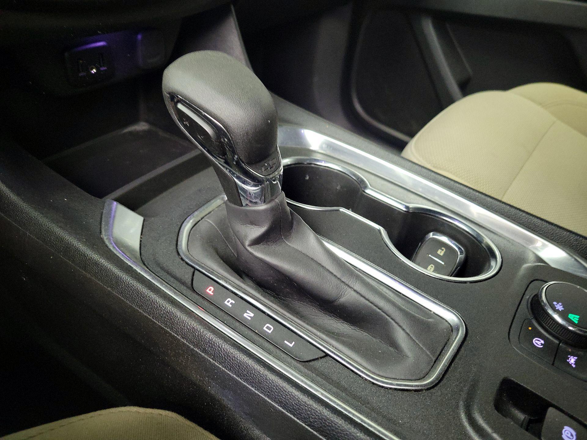 Thumbnail: 2023 Chevrolet Traverse - 17