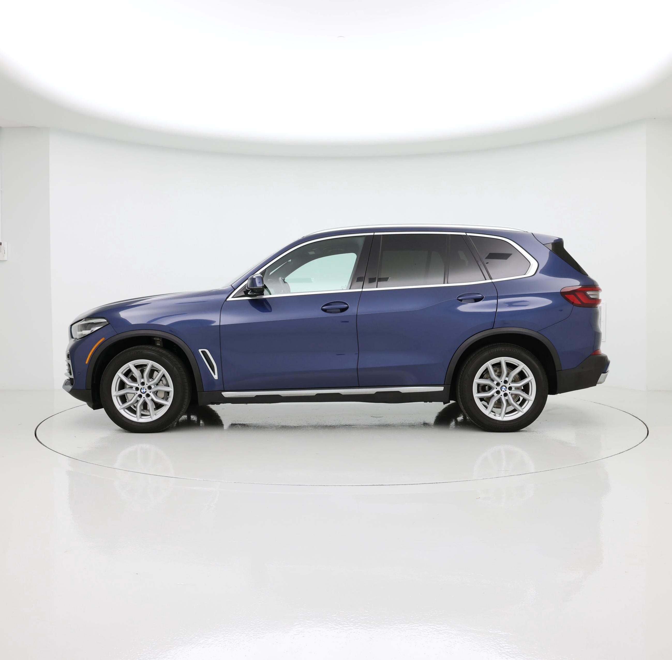Thumbnail: 2023 BMW X5 - 3