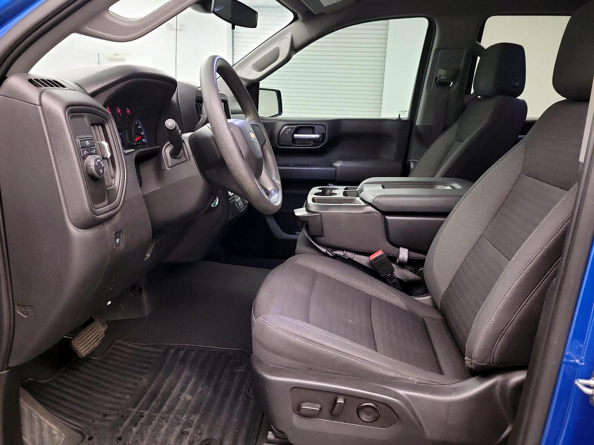 Thumbnail: 2022 Chevrolet Silverado 1500 - 9