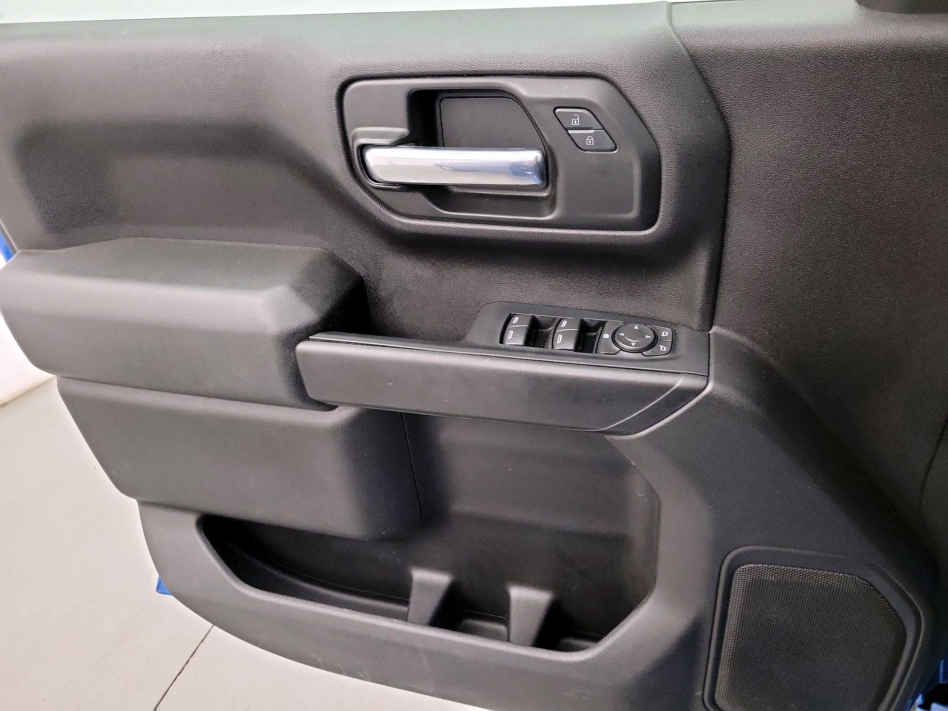 Thumbnail: 2022 Chevrolet Silverado 1500 - 10