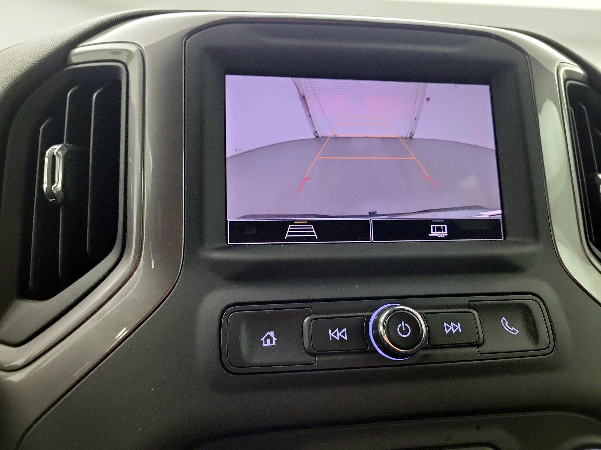 Thumbnail: 2022 Chevrolet Silverado 1500 - 12