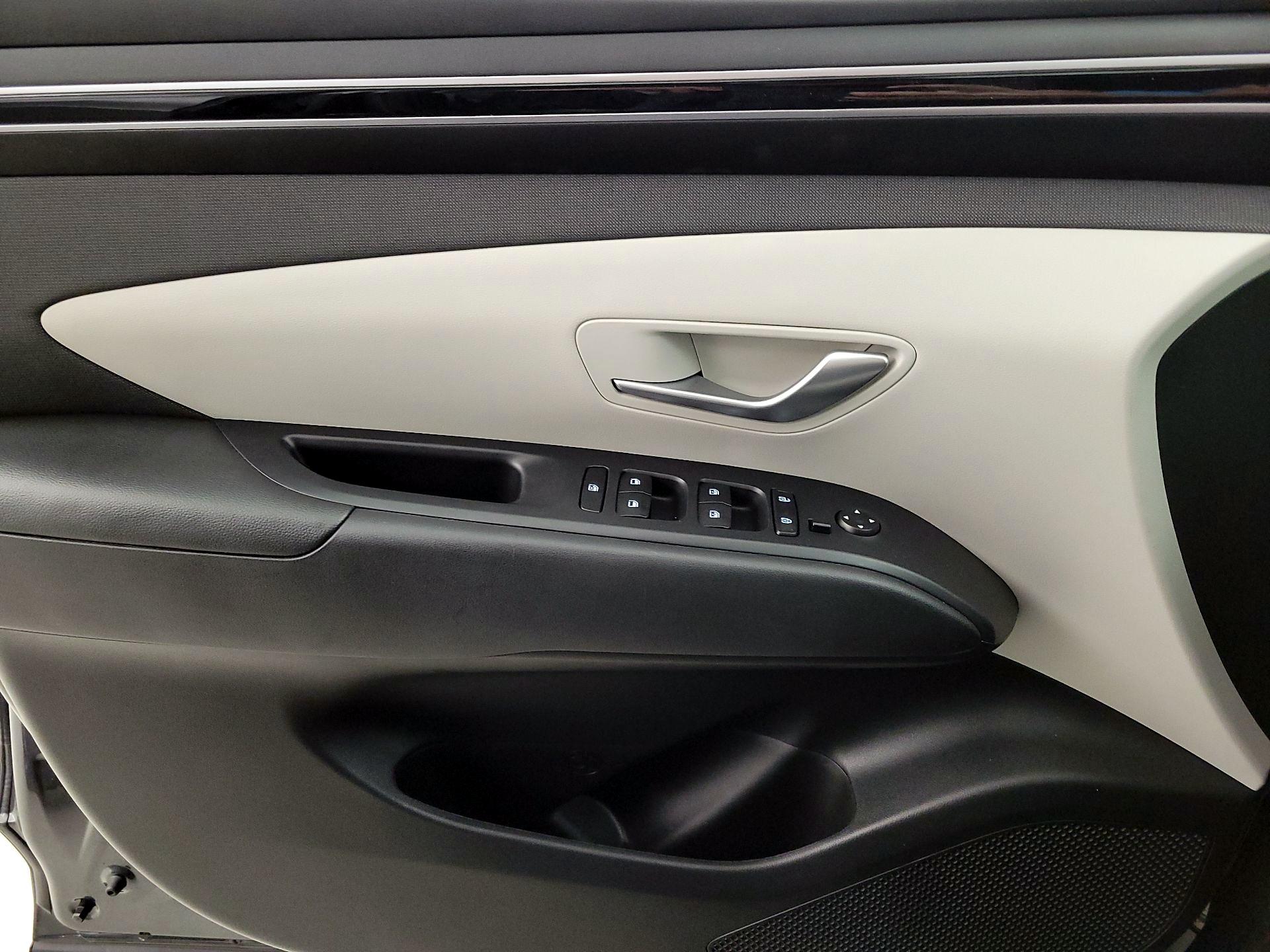 Thumbnail: 2023 Hyundai Tucson - 12