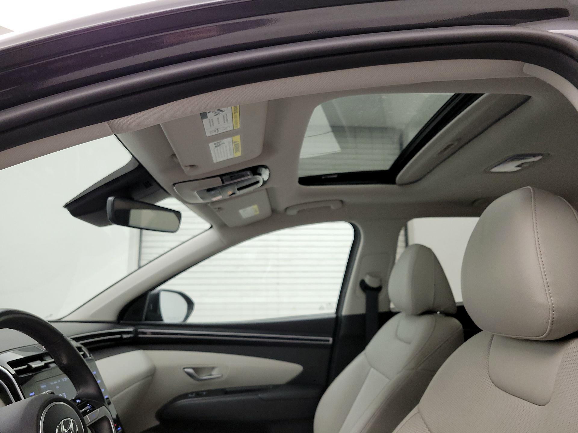 Thumbnail: 2023 Hyundai Tucson - 19