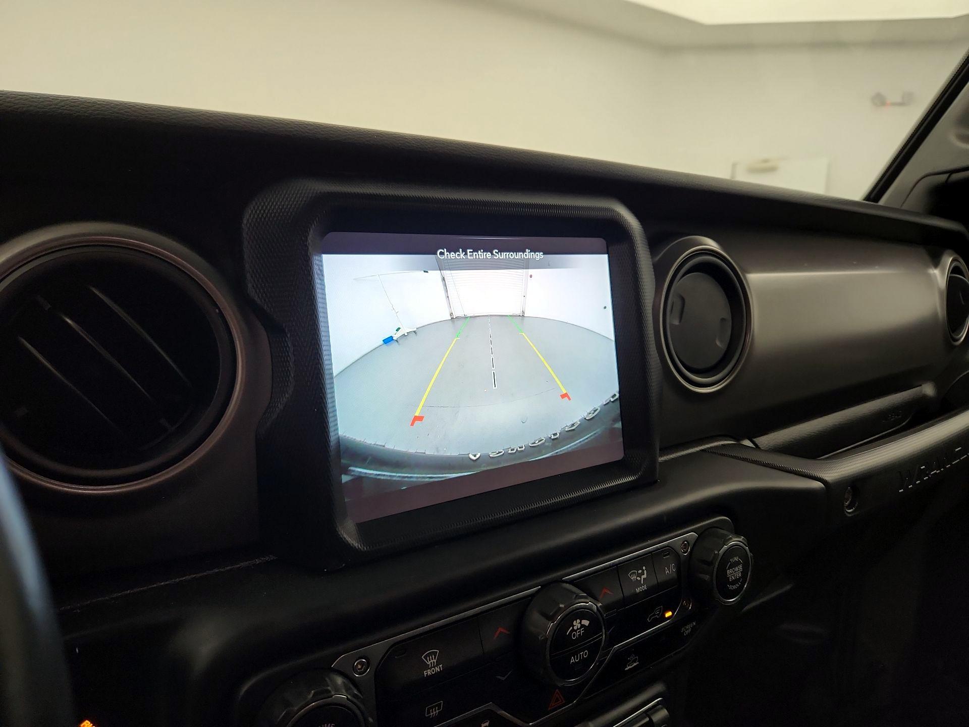 Thumbnail: 2022 Jeep Wrangler - 13