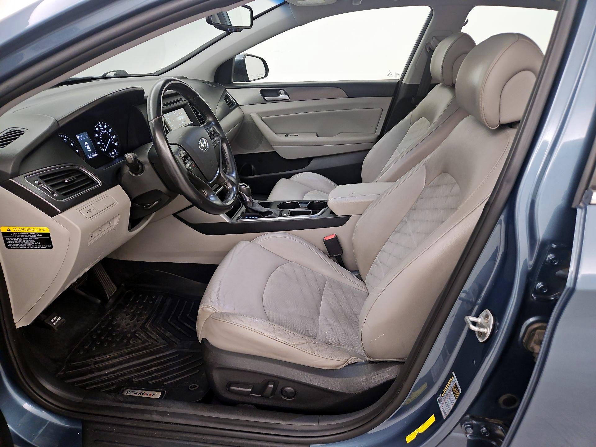 Thumbnail: 2017 Hyundai Sonata - 11