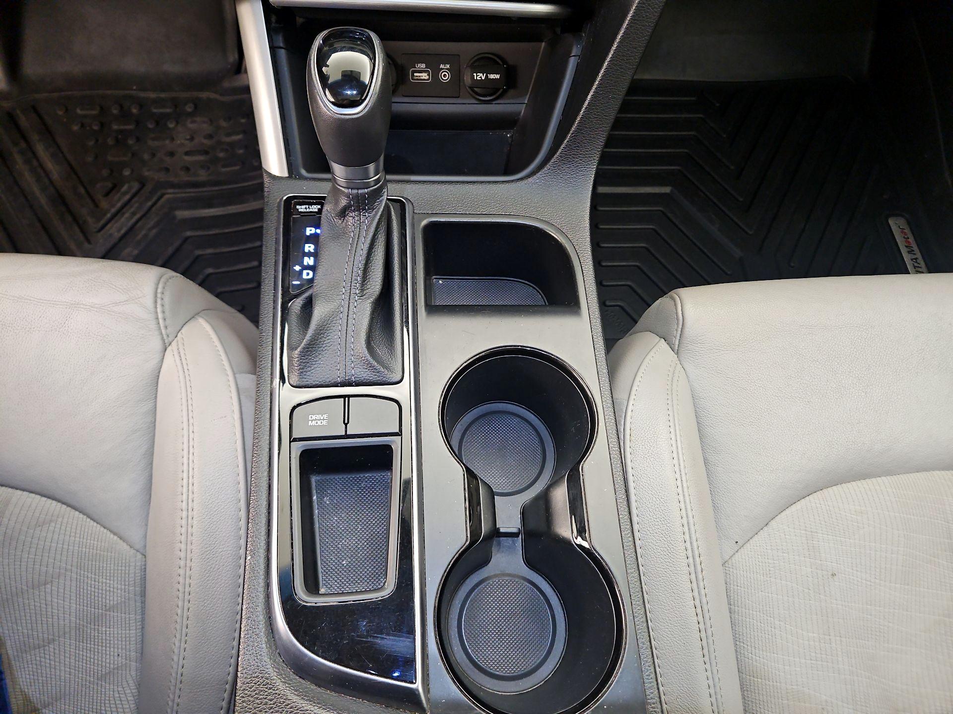 Thumbnail: 2017 Hyundai Sonata - 17