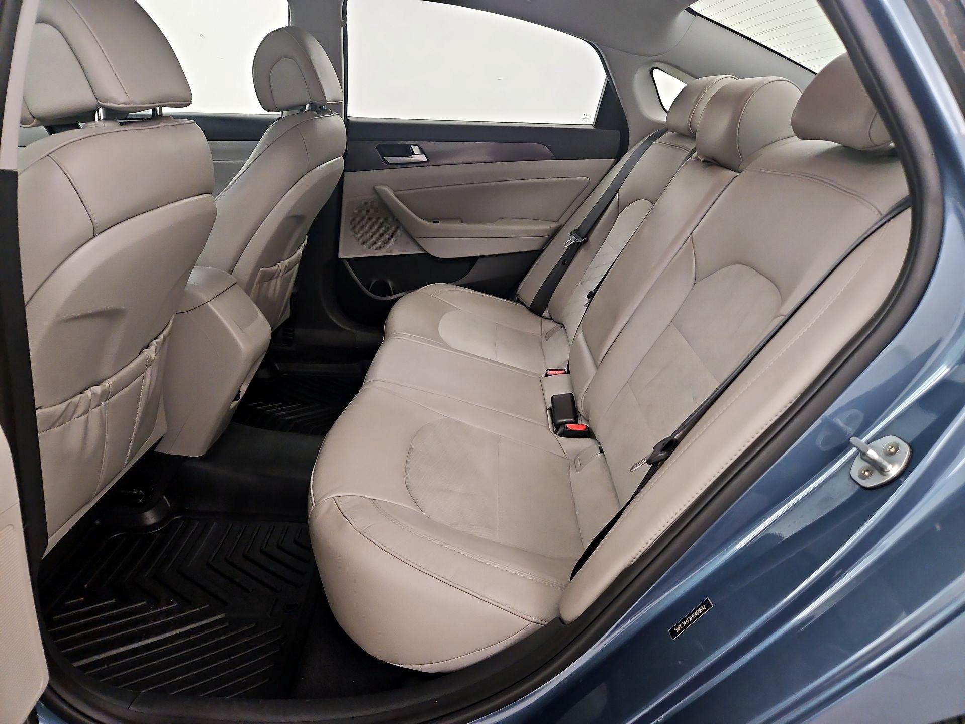 Thumbnail: 2017 Hyundai Sonata - 20