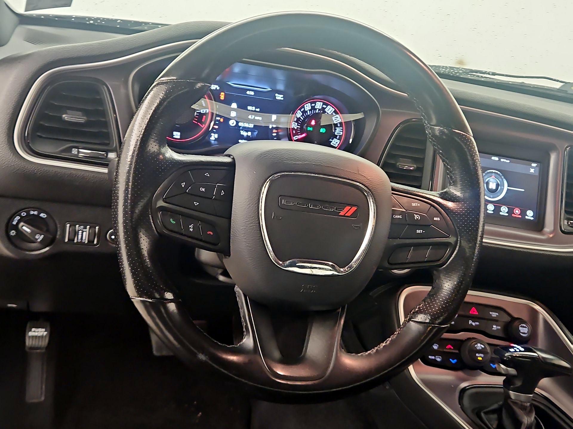 Thumbnail: 2020 Dodge Challenger - 10