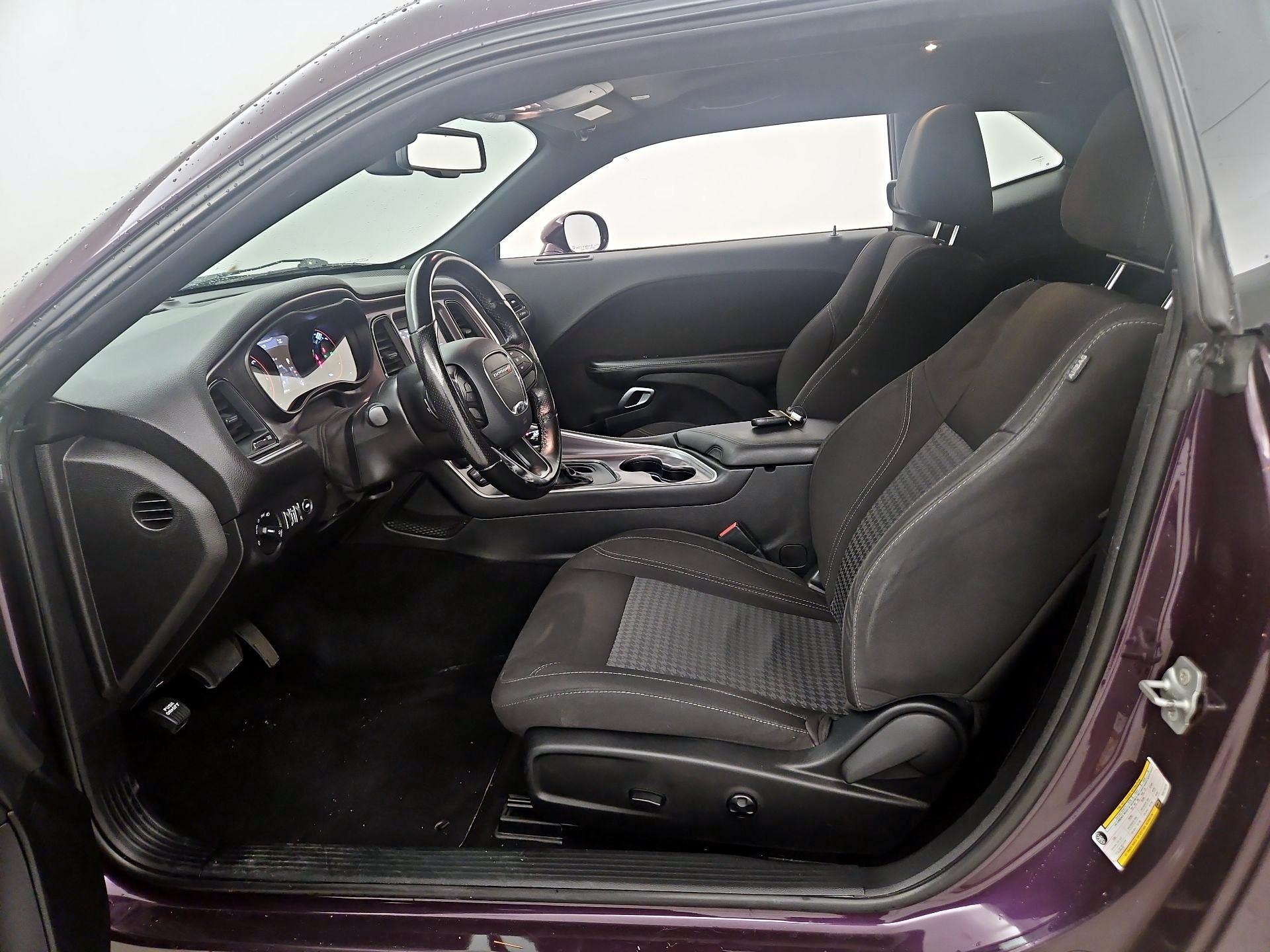 Thumbnail: 2020 Dodge Challenger - 11