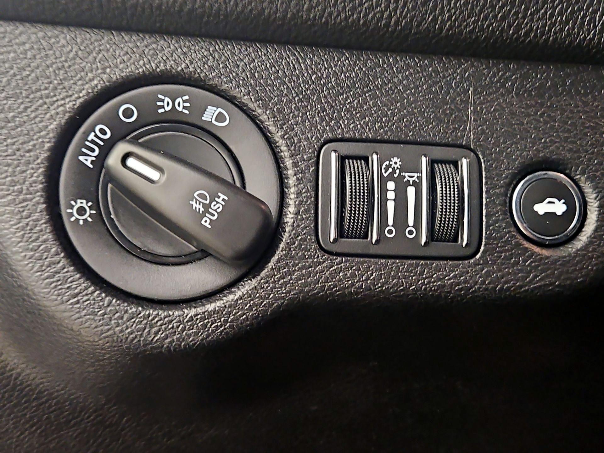 Thumbnail: 2020 Dodge Challenger - 13