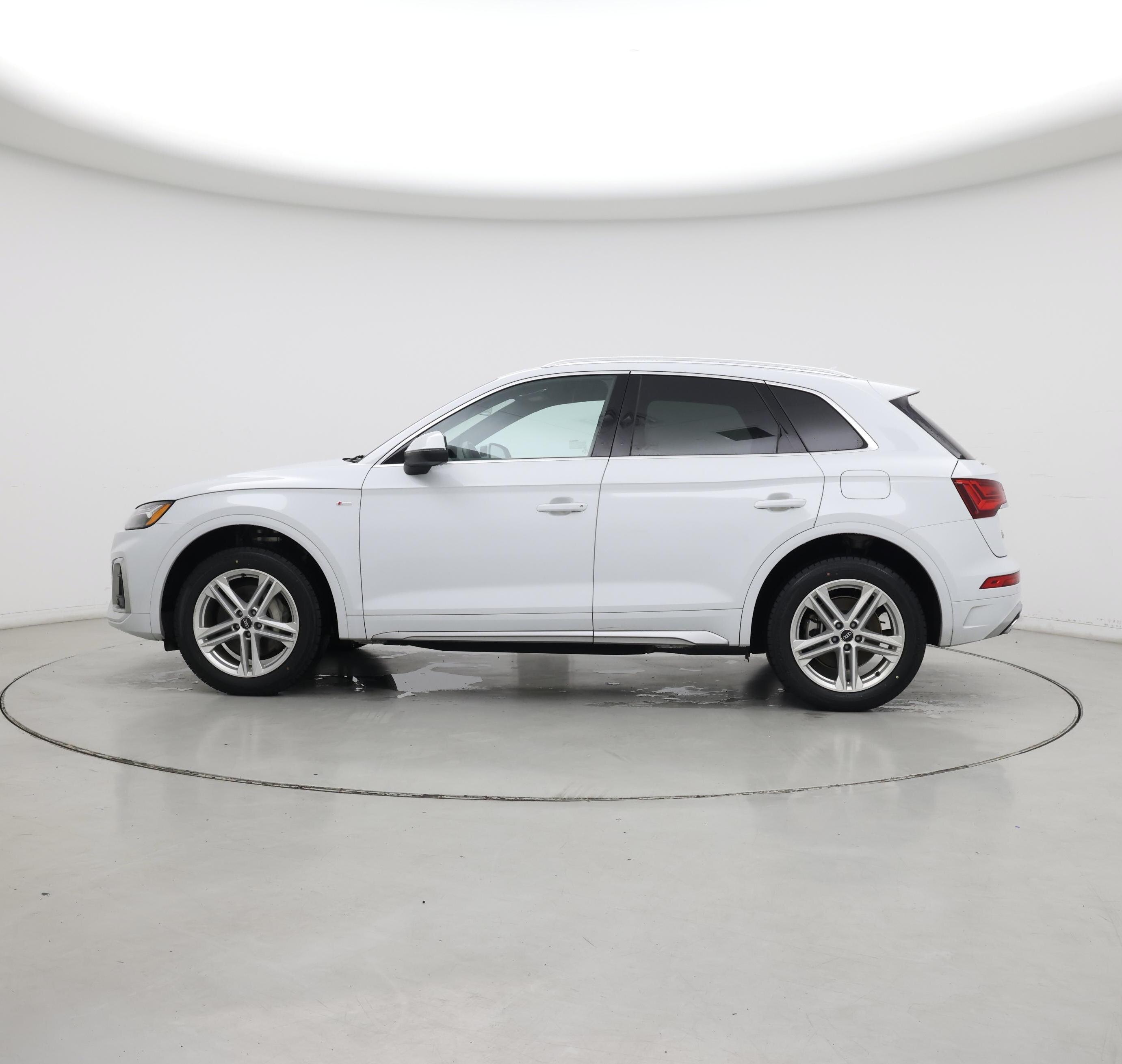 Thumbnail: 2022 Audi Q5 - 3