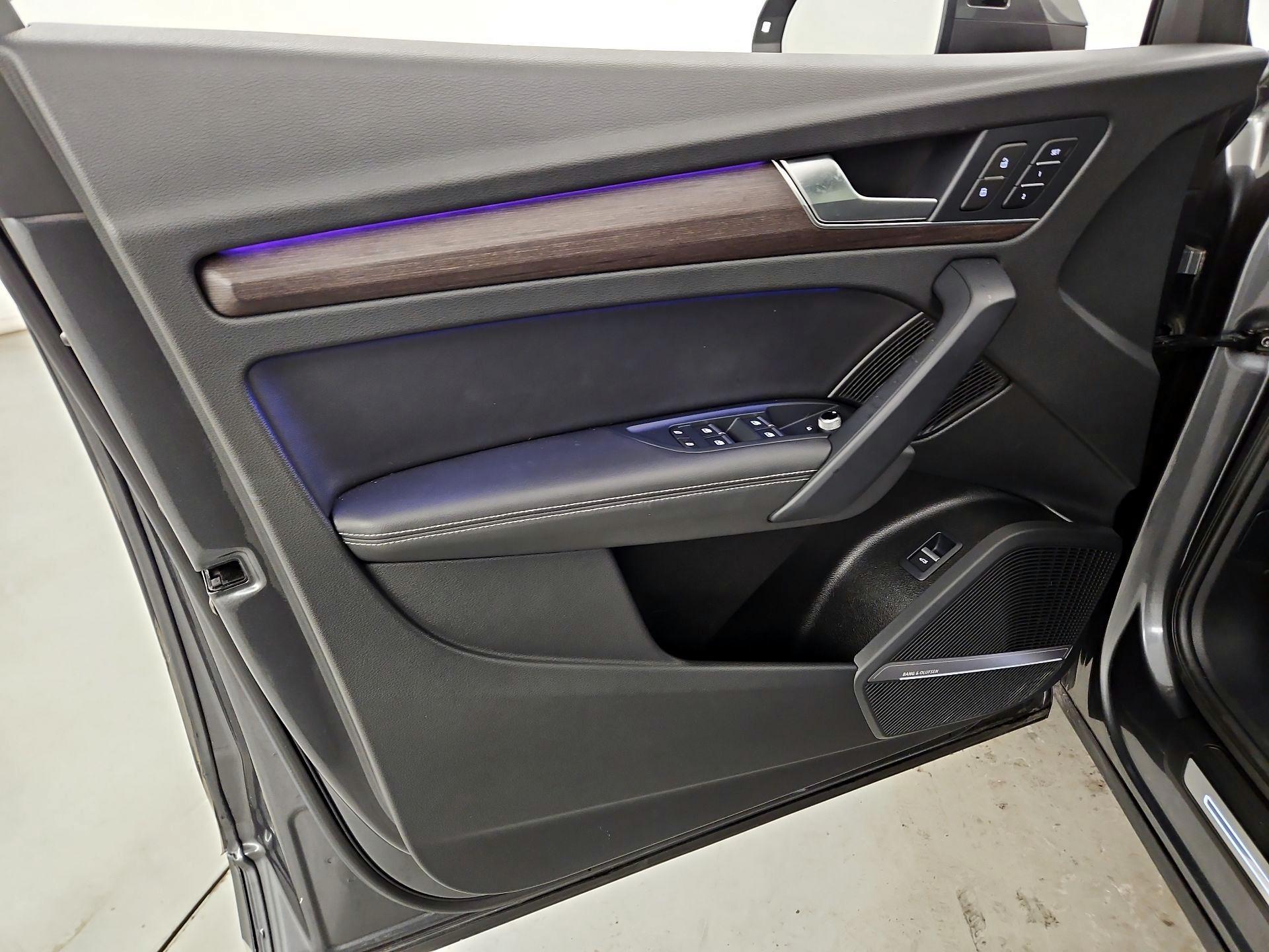 Thumbnail: 2022 Audi Q5 - 12