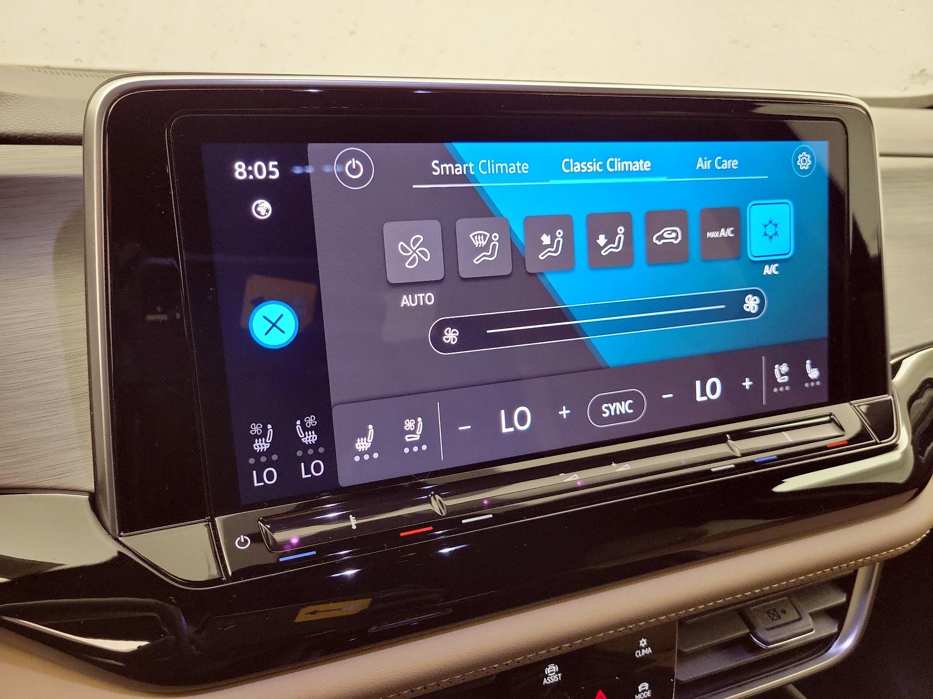 Thumbnail: 2024 Volkswagen Atlas - 16