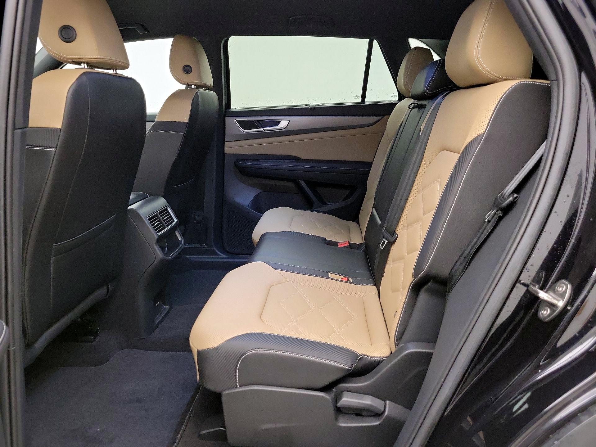 Thumbnail: 2024 Volkswagen Atlas - 20