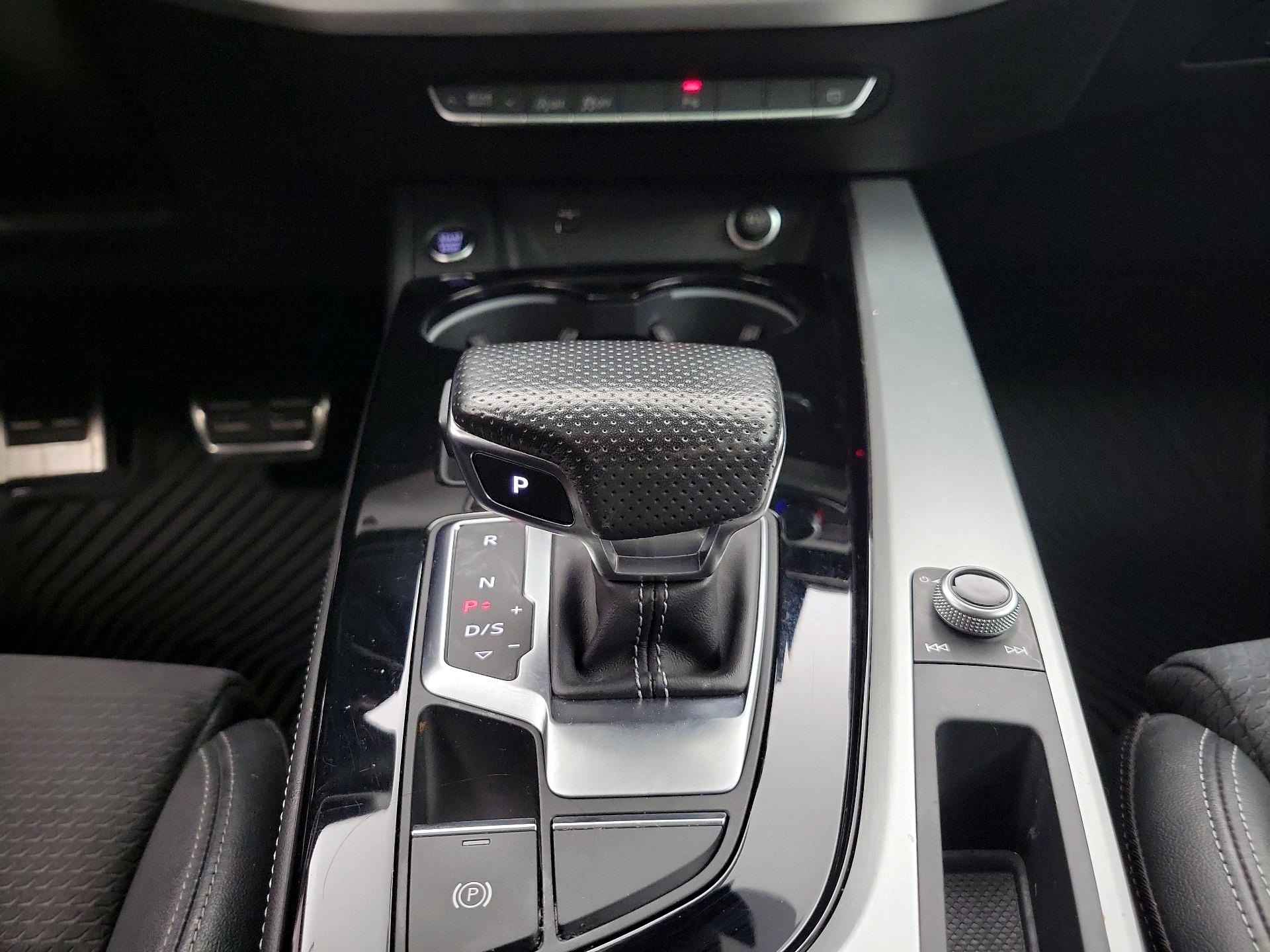 Thumbnail: 2022 Audi A4 - 18