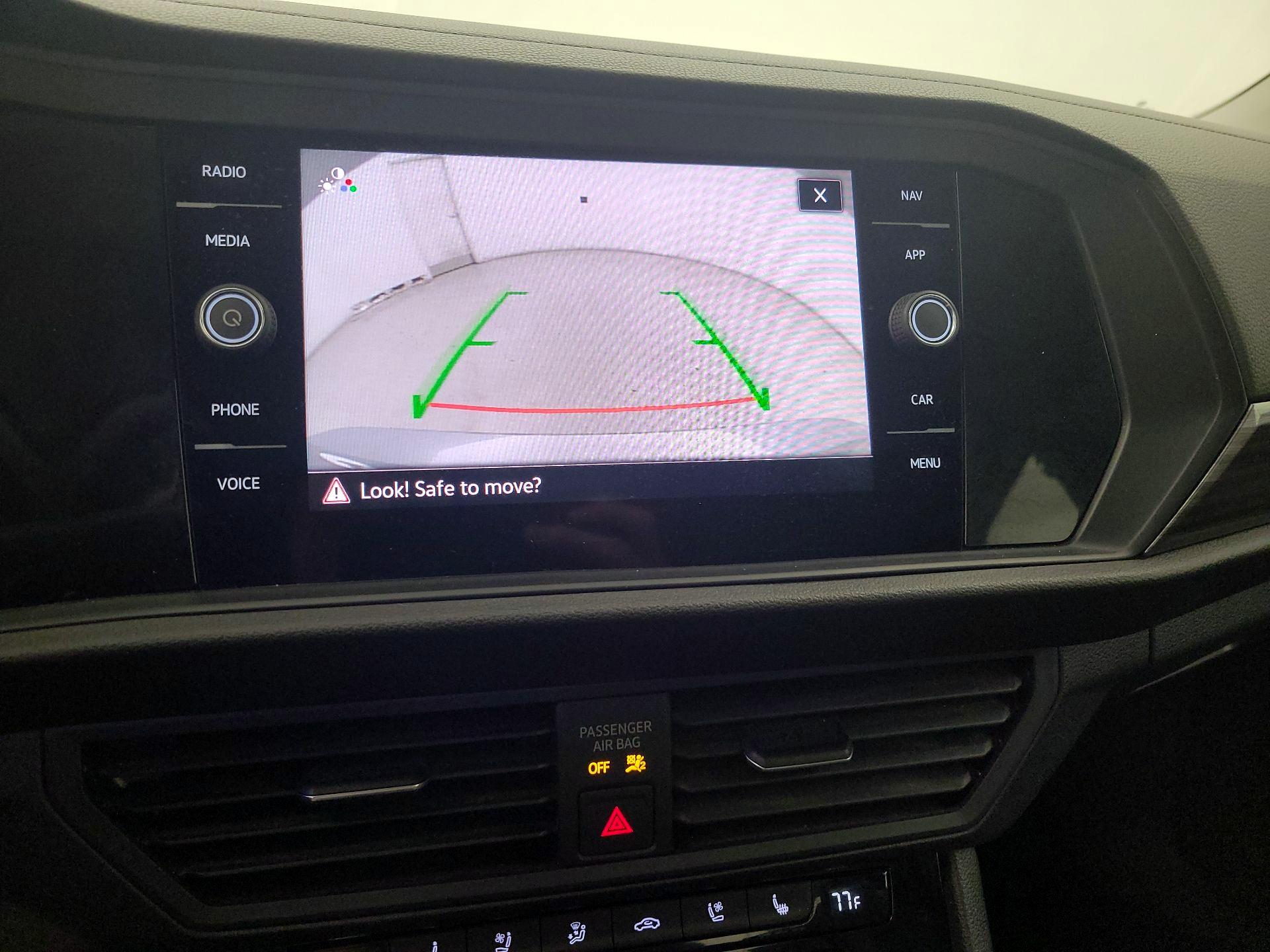 Thumbnail: 2023 Volkswagen Jetta - 15