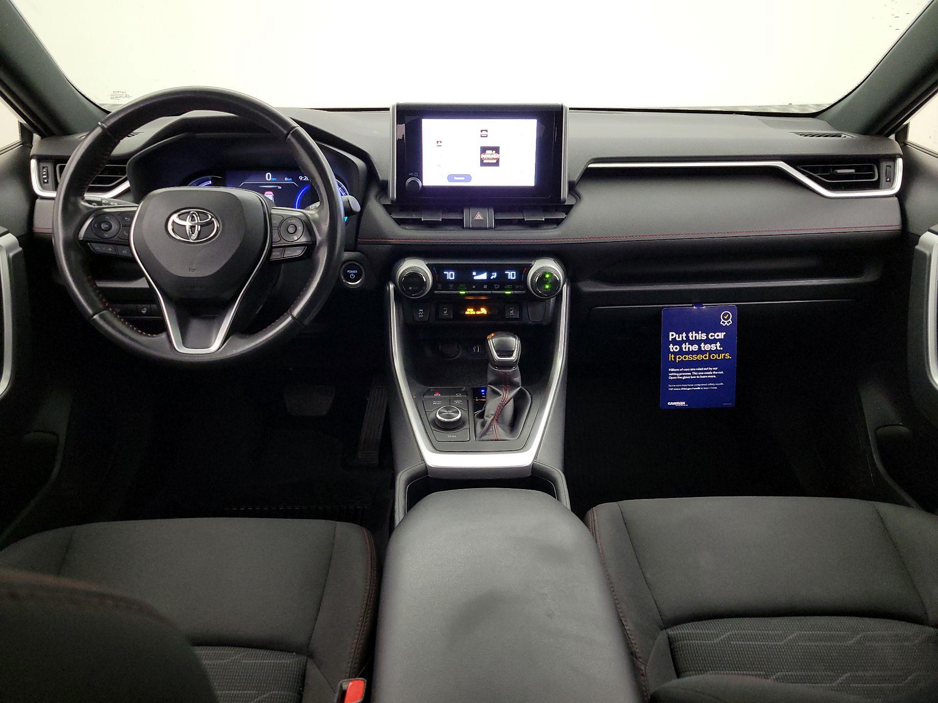 Thumbnail: 2023 Toyota RAV4 - 9