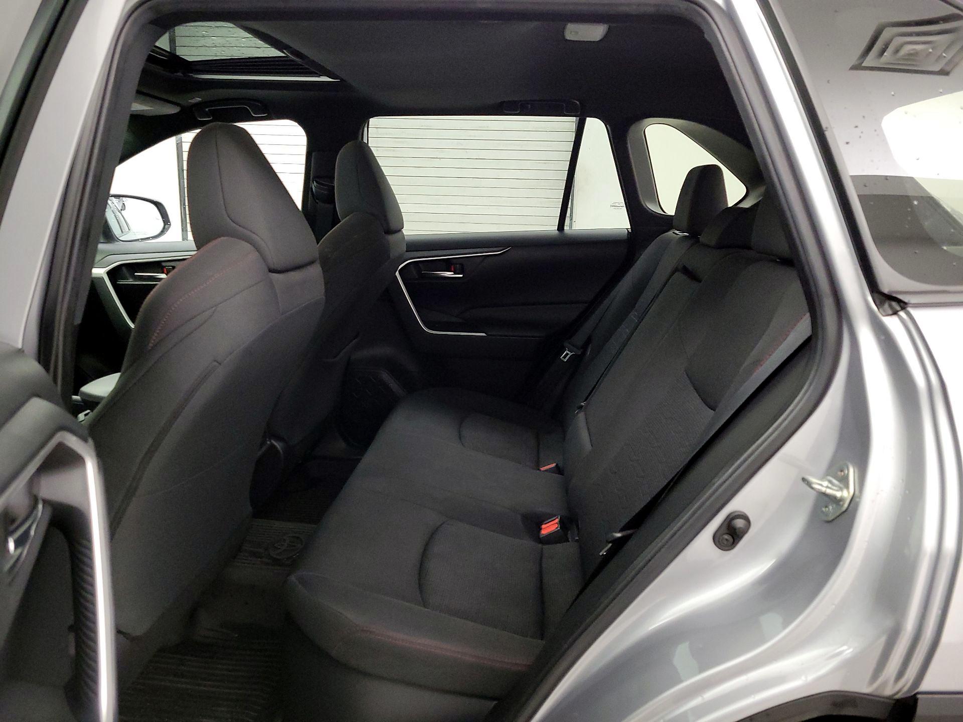 Thumbnail: 2023 Toyota RAV4 - 20