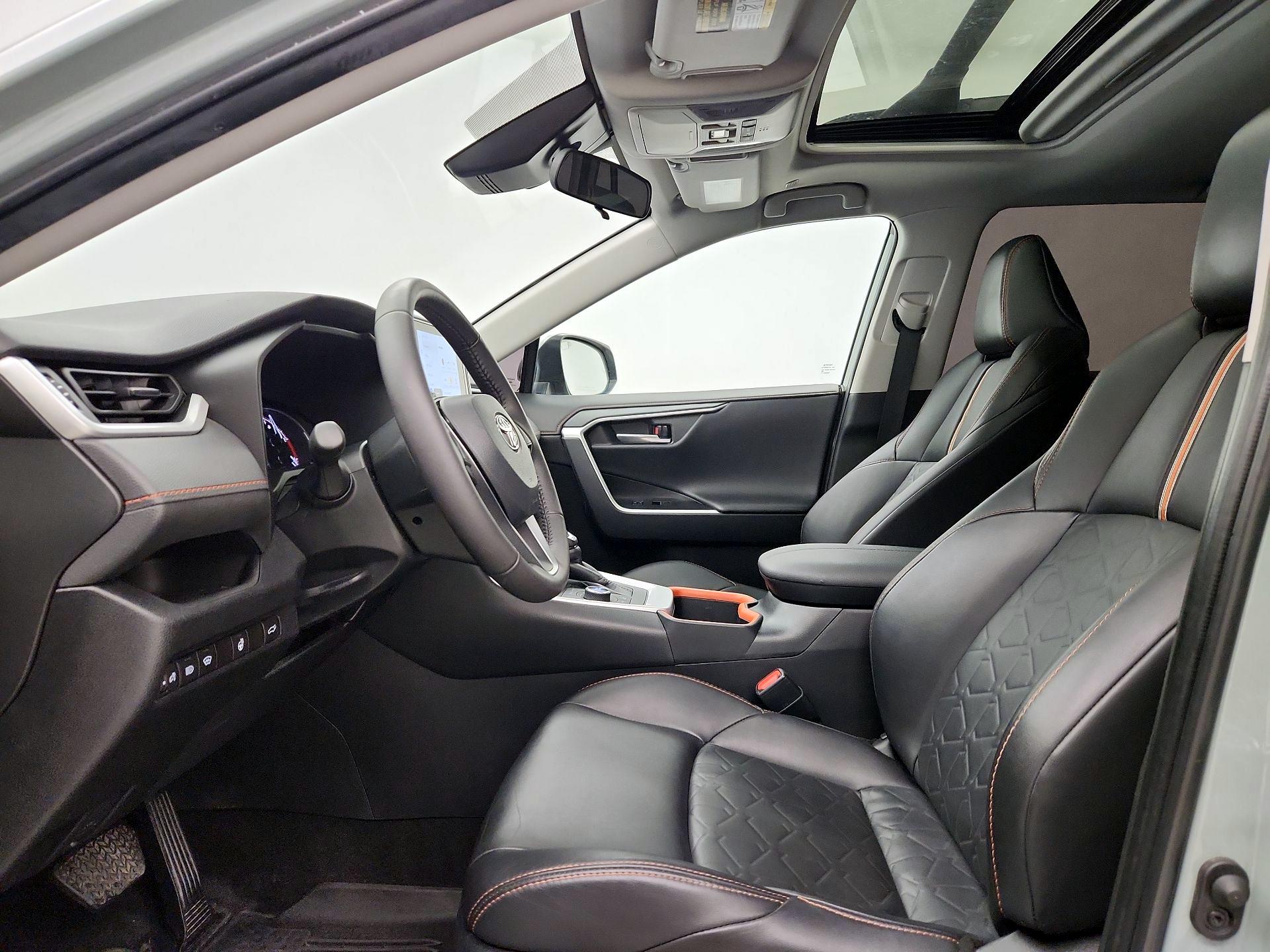 Thumbnail: 2023 Toyota RAV4 - 11