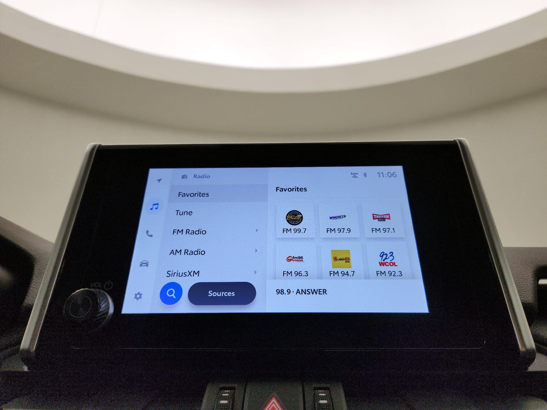 Thumbnail: 2023 Toyota RAV4 - 15