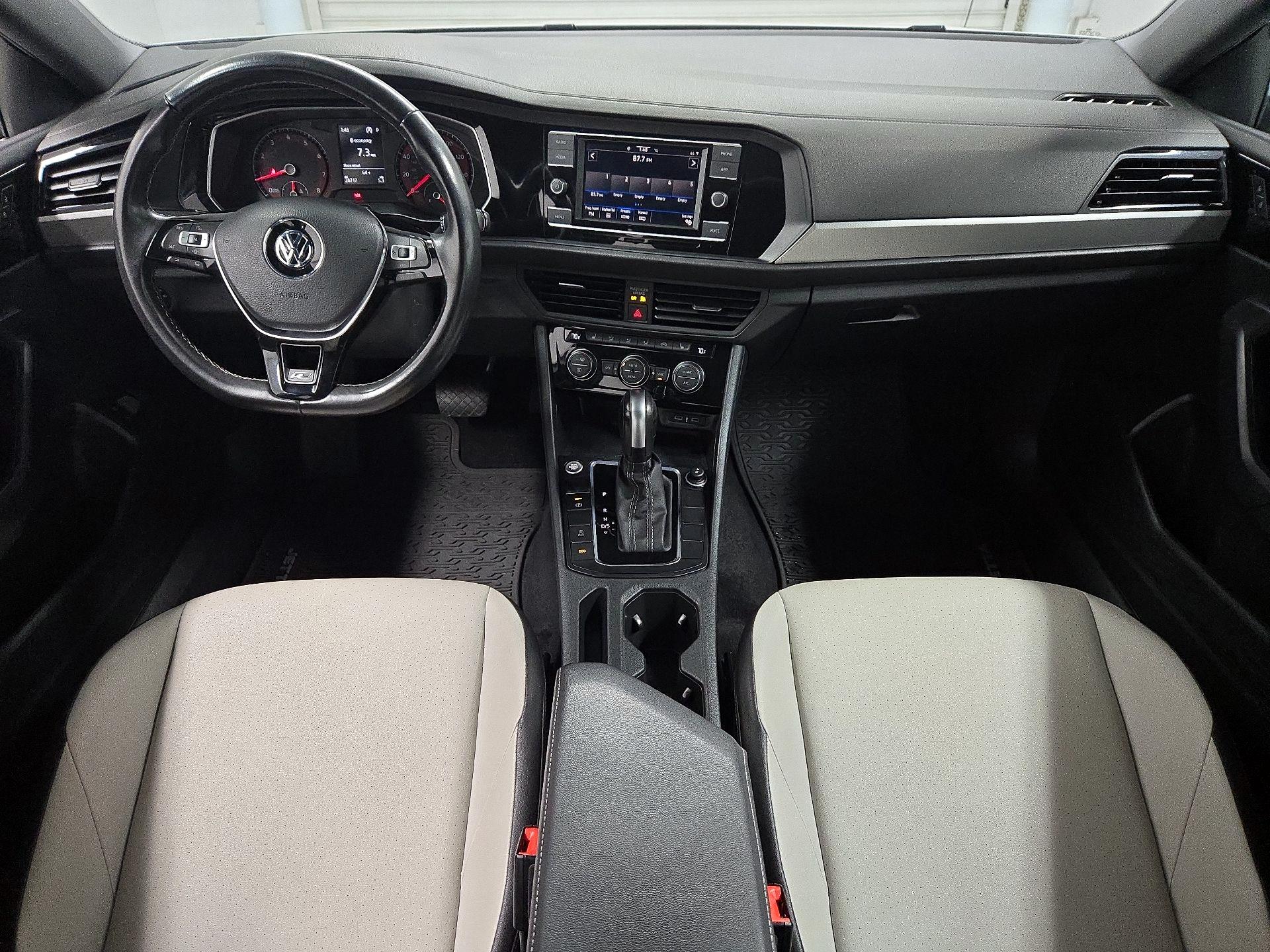 Thumbnail: 2021 Volkswagen Jetta - 9