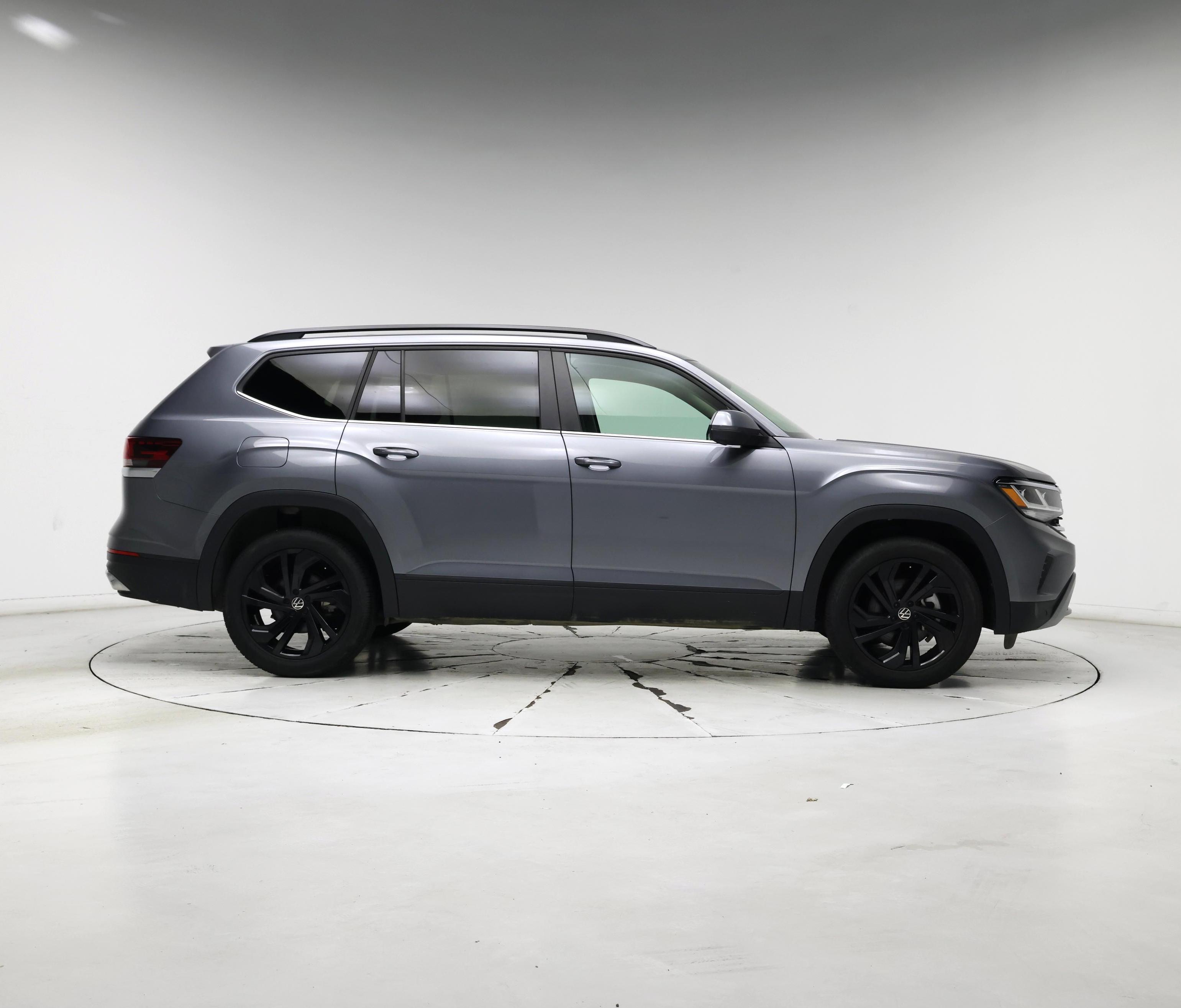 Thumbnail: 2023 Volkswagen Atlas - 7