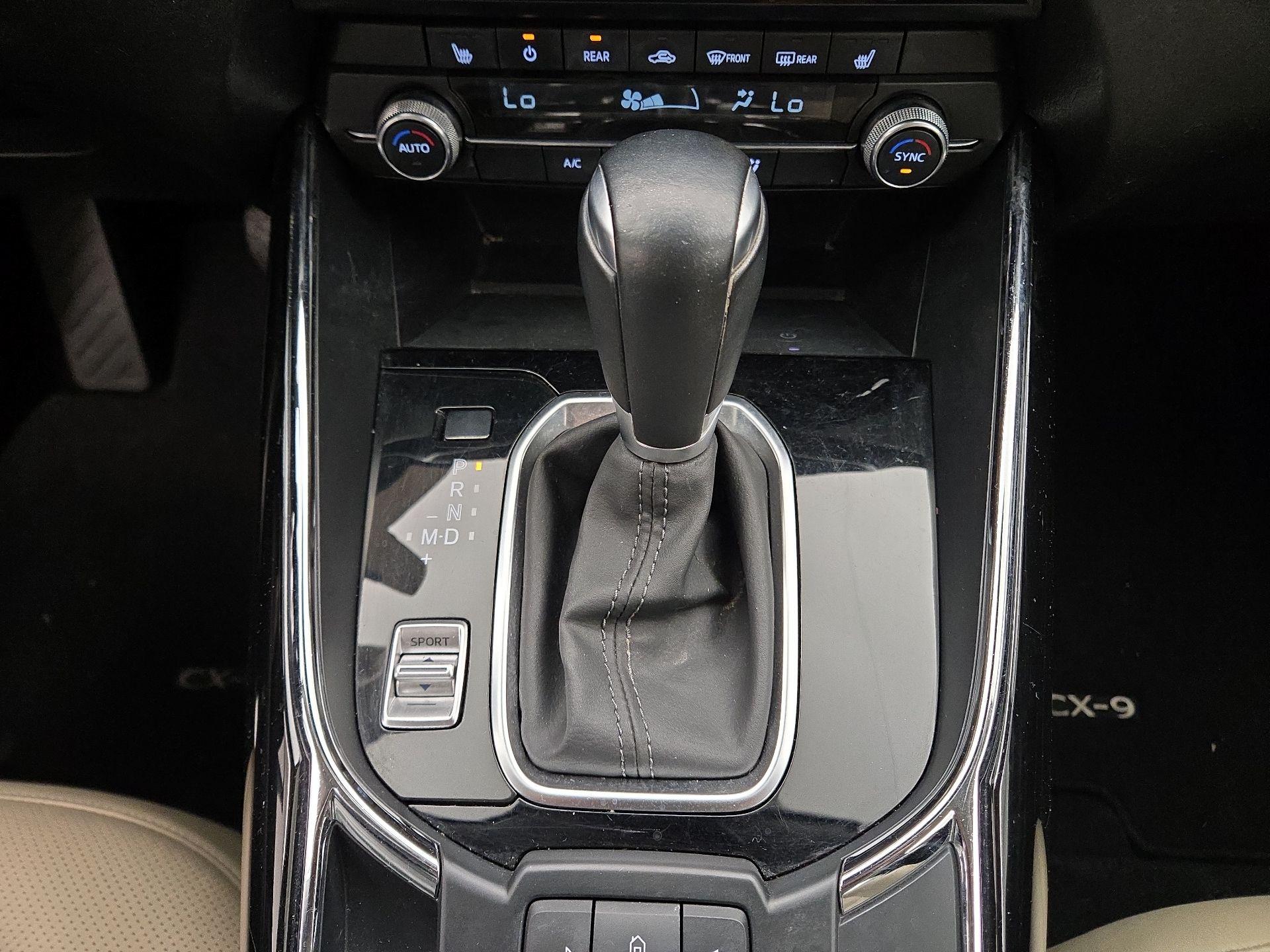 Thumbnail: 2022 Mazda CX-9 - 18