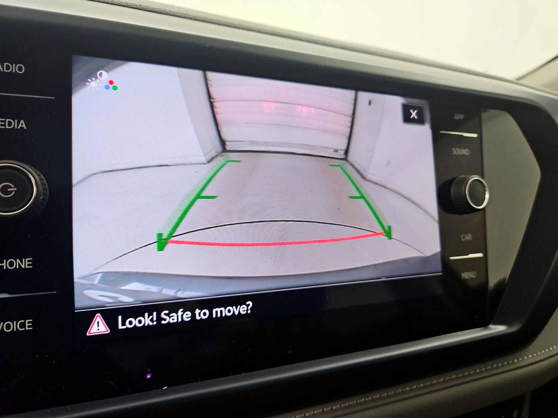 Thumbnail: 2024 Volkswagen Taos - 14