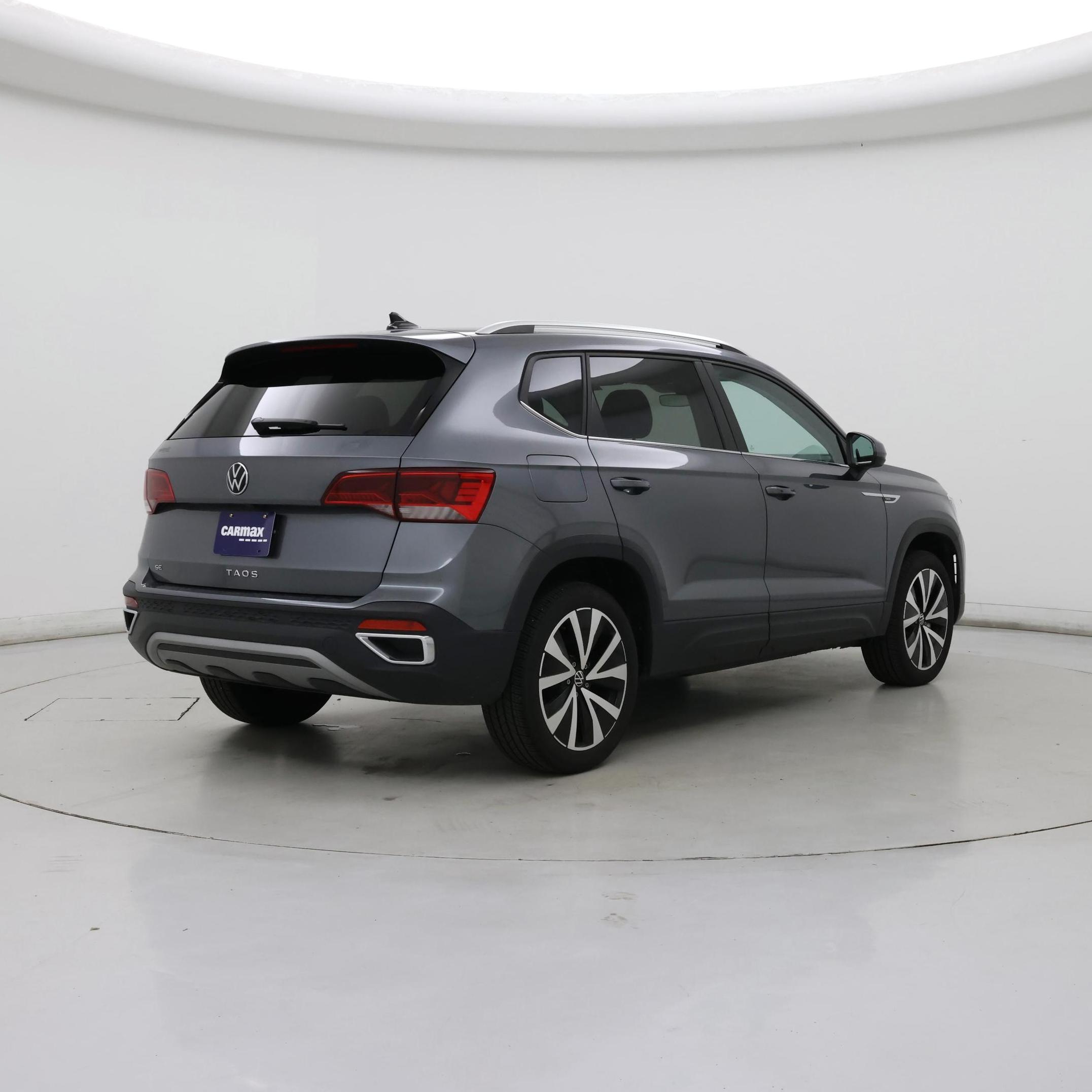 Thumbnail: 2024 Volkswagen Taos - 8